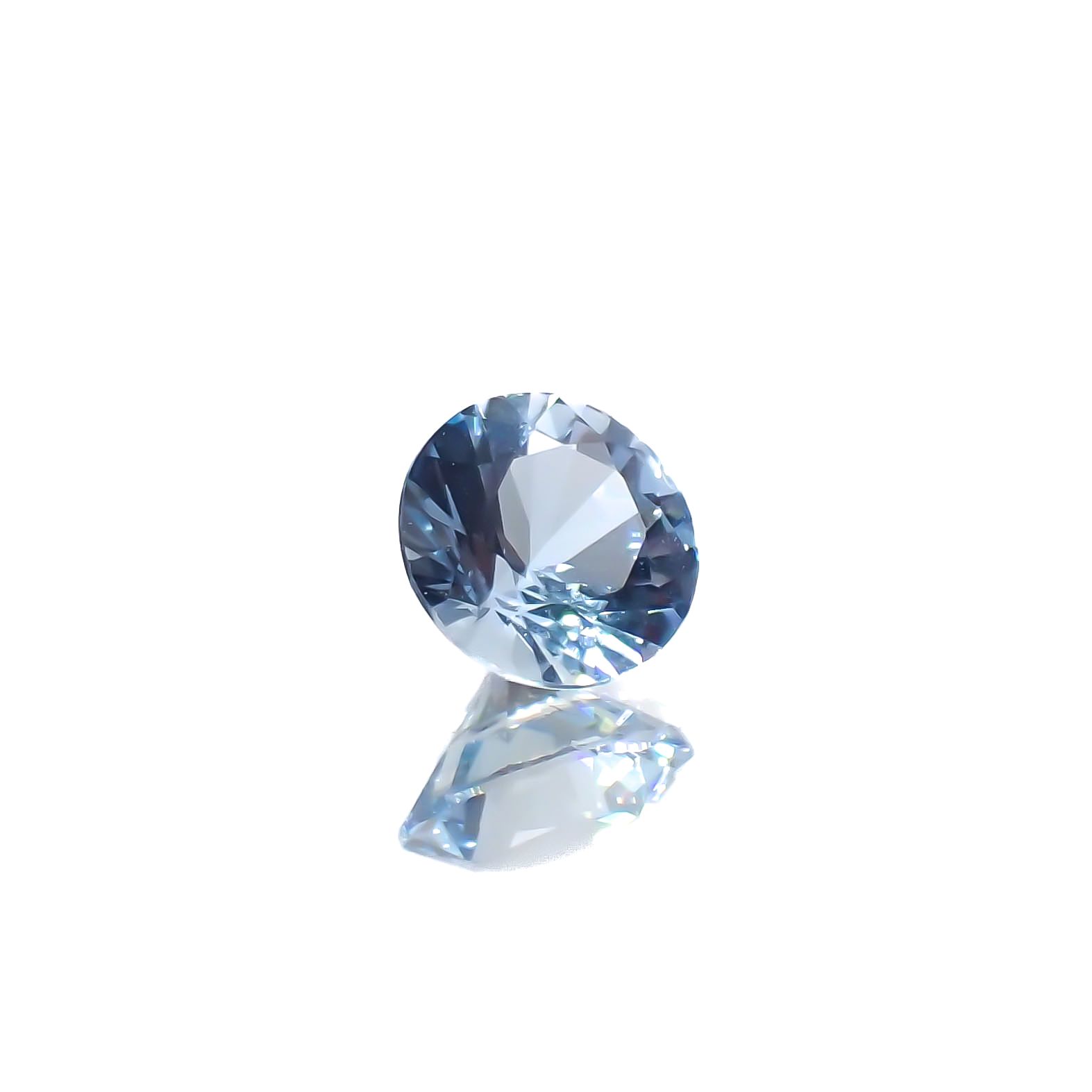 アクアマリン(宝石名アクアマリン)モザンビーク産 0.29ct 識別済[230421762]4.5x4.5mm前後