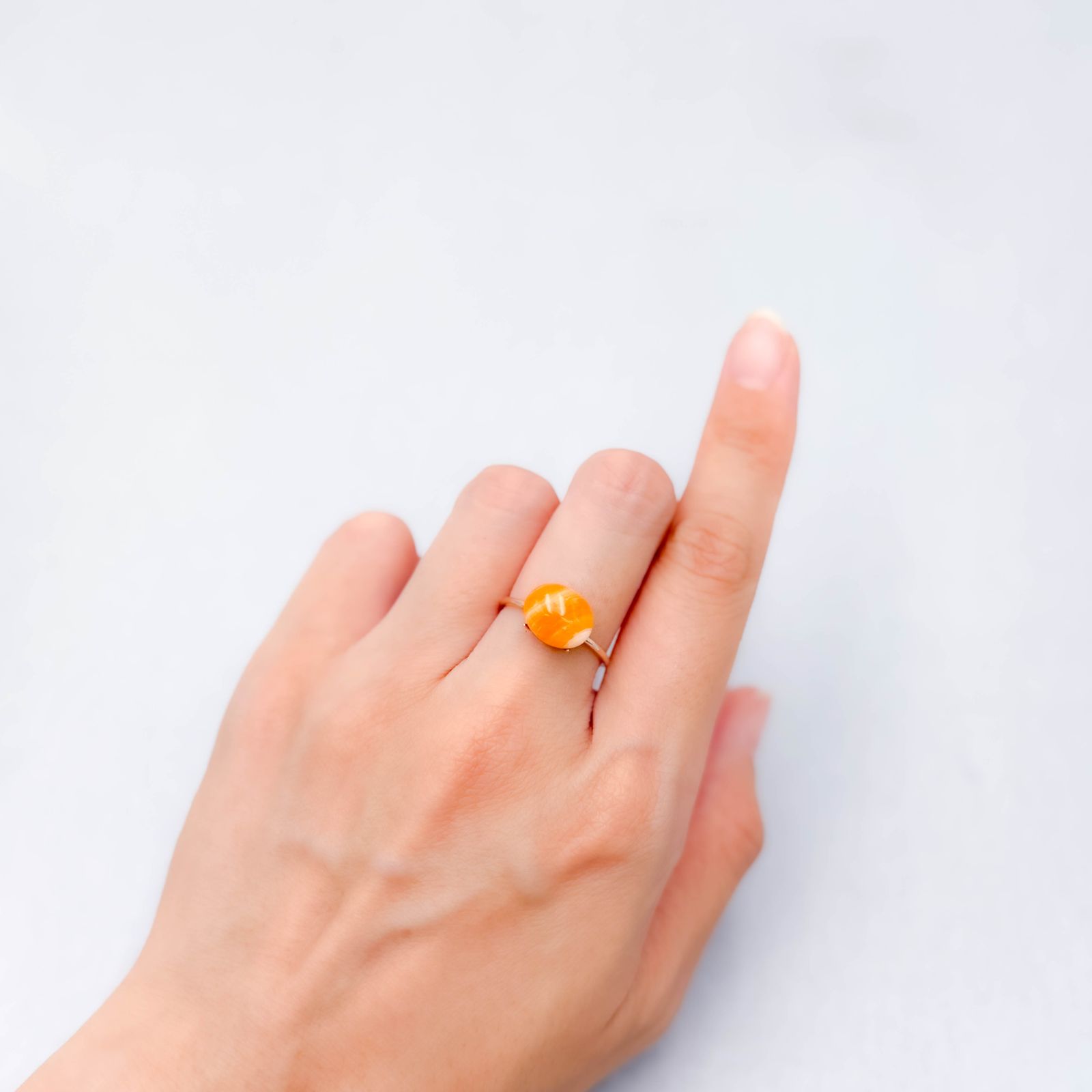北海道オパール 北海道河東郡鹿追町然別産 2.87ct [250630624]10.6x8.6mm前後