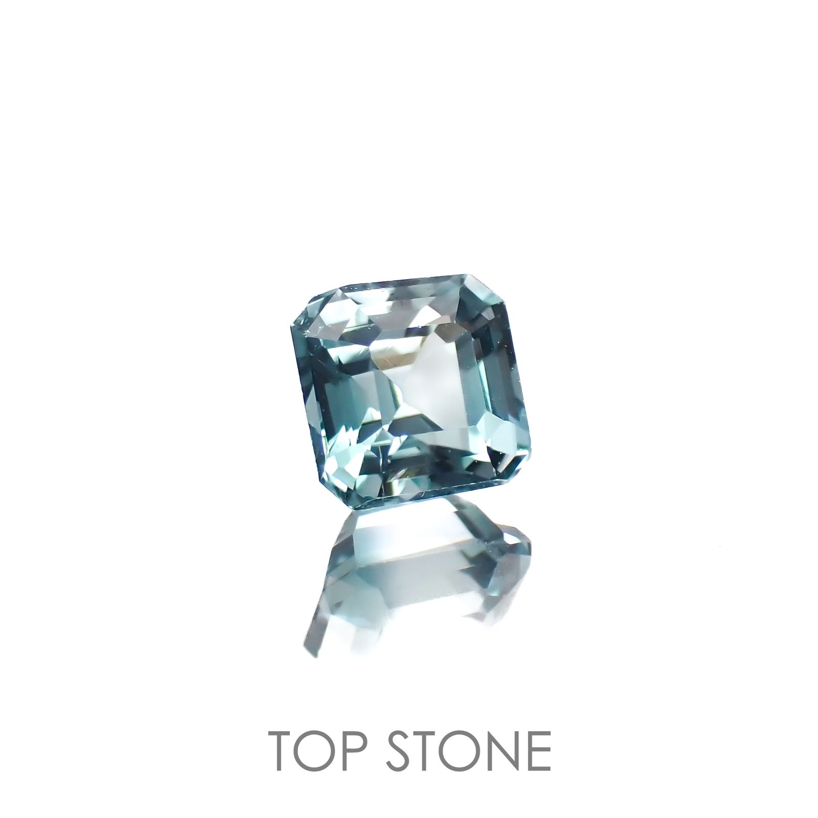 ブルートルマリン(宝石名トルマリン)アフガニスタン産 0.55ct 識別済[221018388]4.4x4.4mm前後