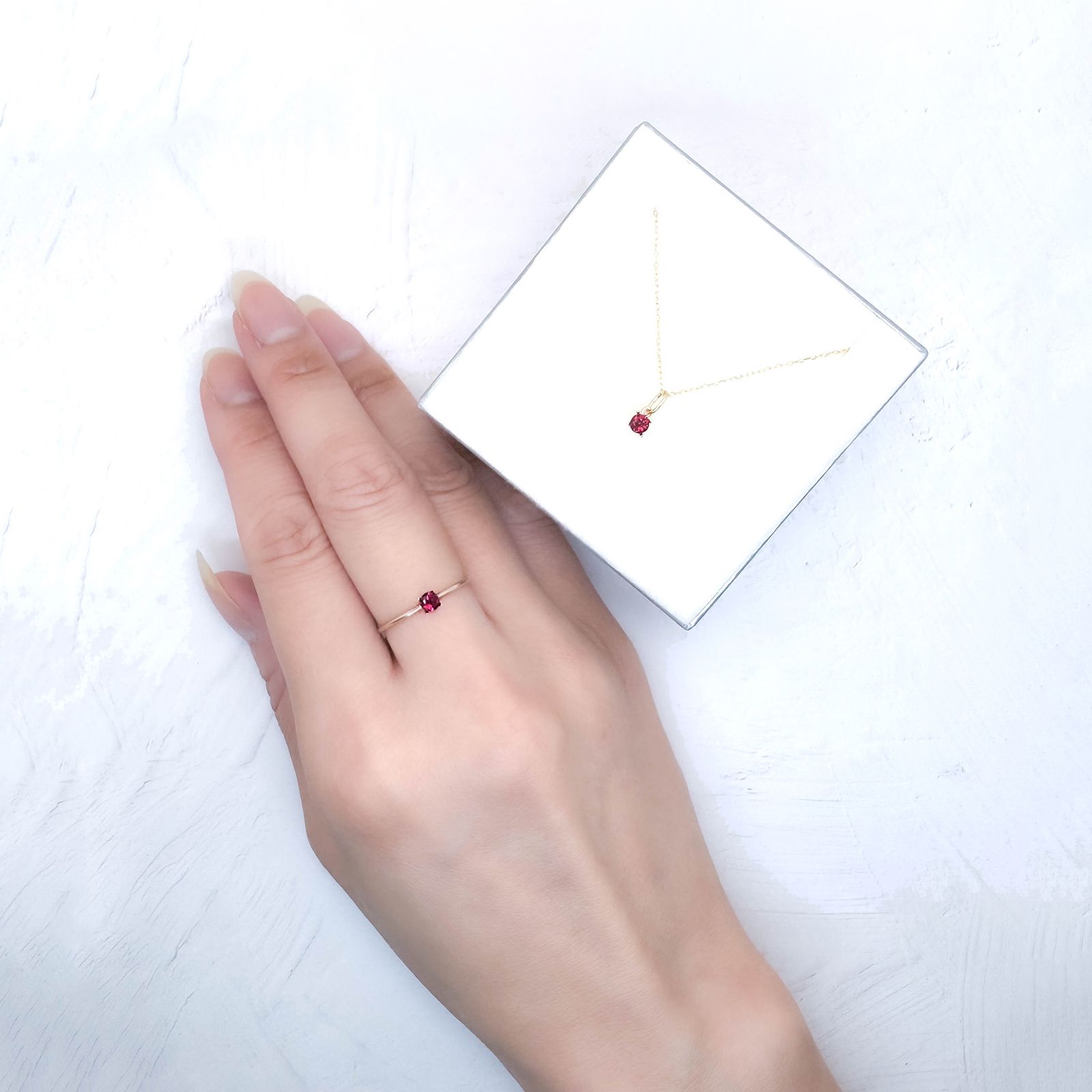 ◇ペアセット◇ルベライト ブラジル産 0.29ct(2pcs合計) / 3.1x3.1mm前後 [251031164]