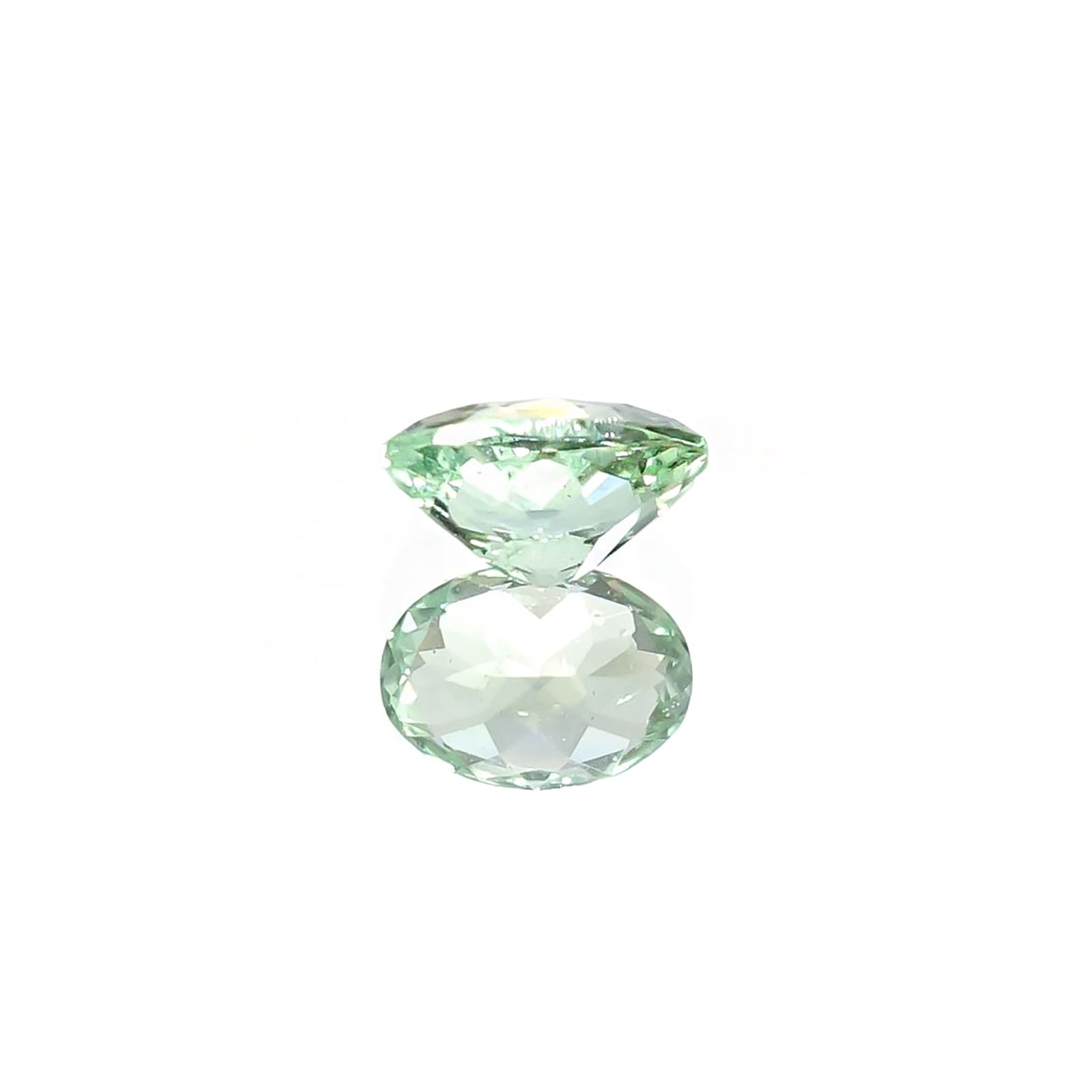 バナジウムコーネルピン(宝石名コーネルピン)タンザニア・タンガ州産 識別済 0.56ct / 5.8x4.2mm前後 [220115628]