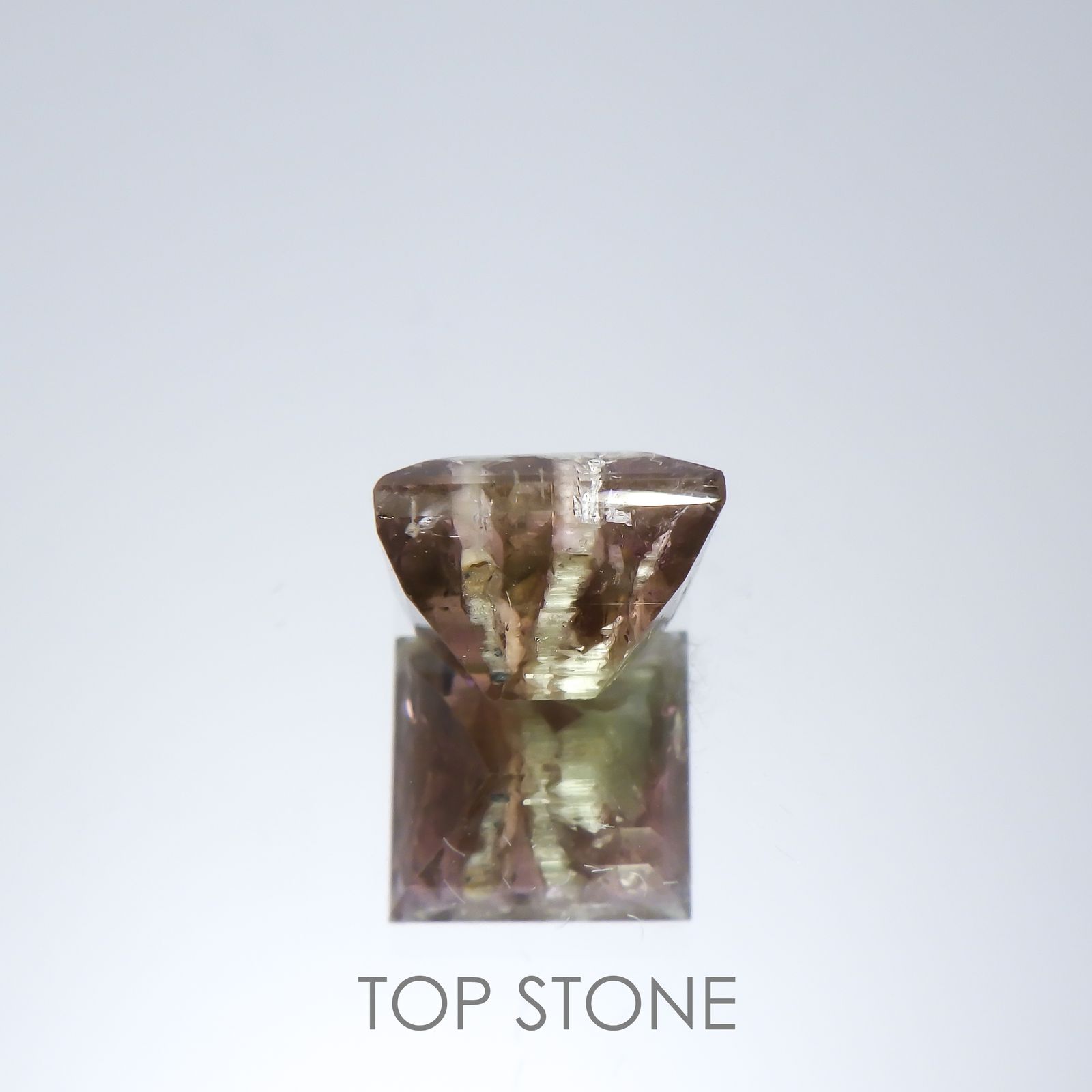 ゼブラトルマリン ブラジル産 1.74ct[220515929]6.9x6.5mm前後