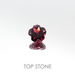 <ランダムセレクト1個販売> ◇サクラカット◇ガーネット ブラジル産 1.14ct前後[20085365]6.1×6.1mm前後