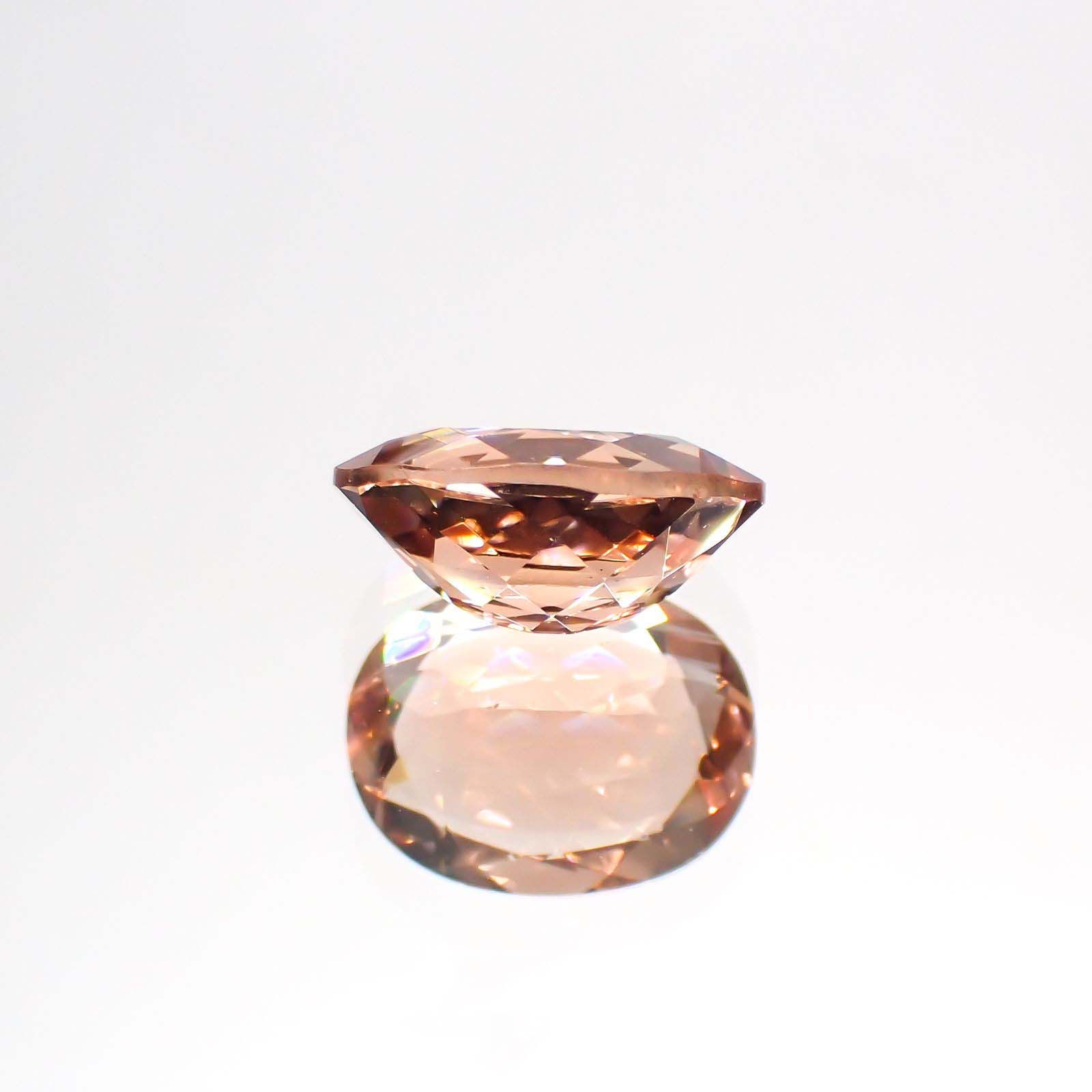 オレゴンサンストーン(宝石名ラブラドライト)アメリカ・オレゴン州産 1.42ct 識別済[230722704]8.7x6.8mm前後