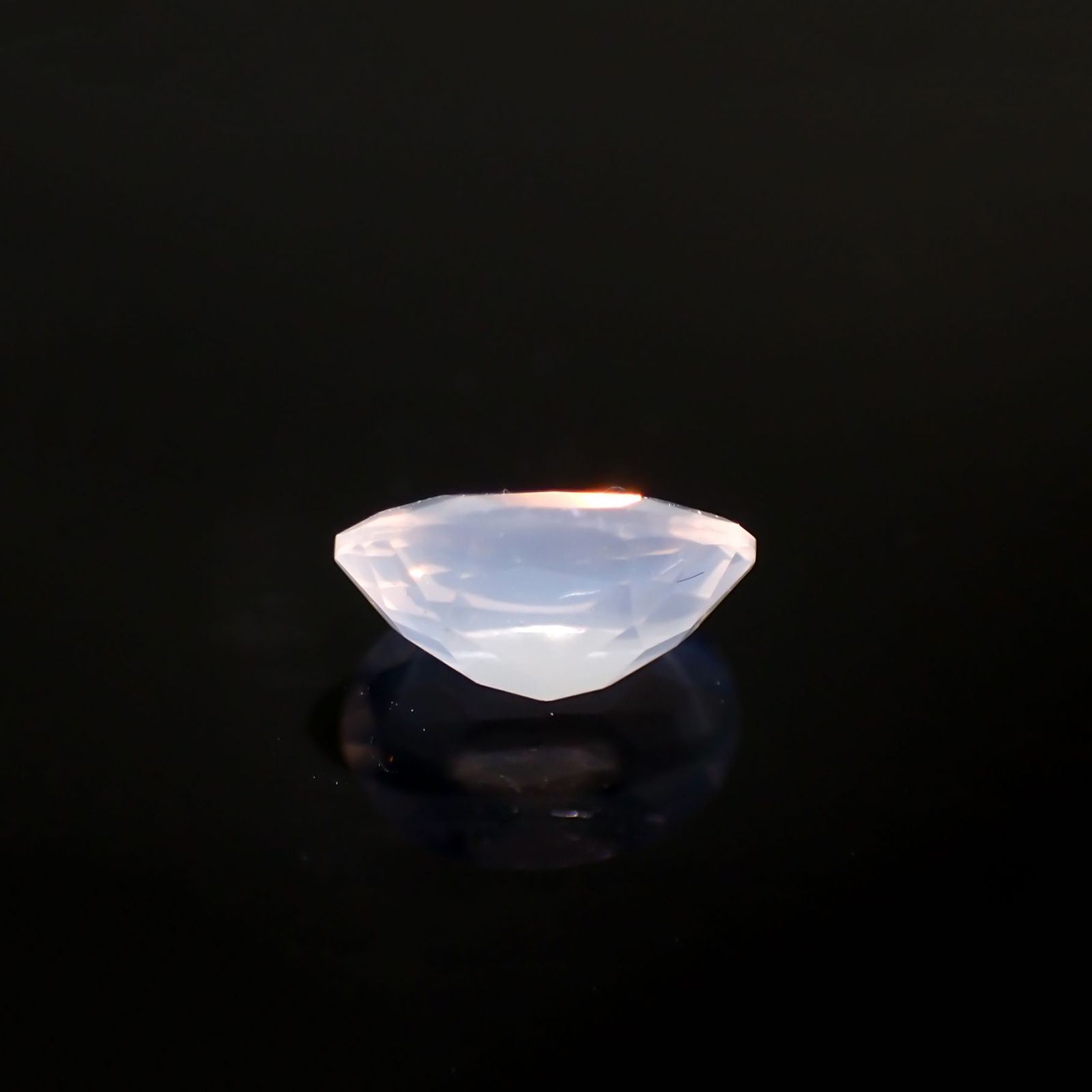 ムーンストーン(宝石名ムーンストーン)インド/スリランカ産 0.63ct 識別済[211113676]7.1x5.1mm前後