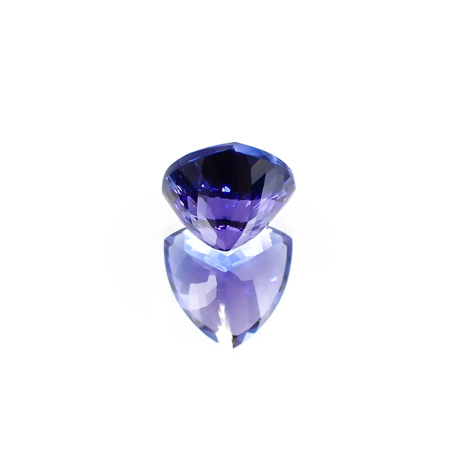 タンザナイト(宝石名タンザナイト) タンザニア産 ソ付(彩珠) 5.394ct