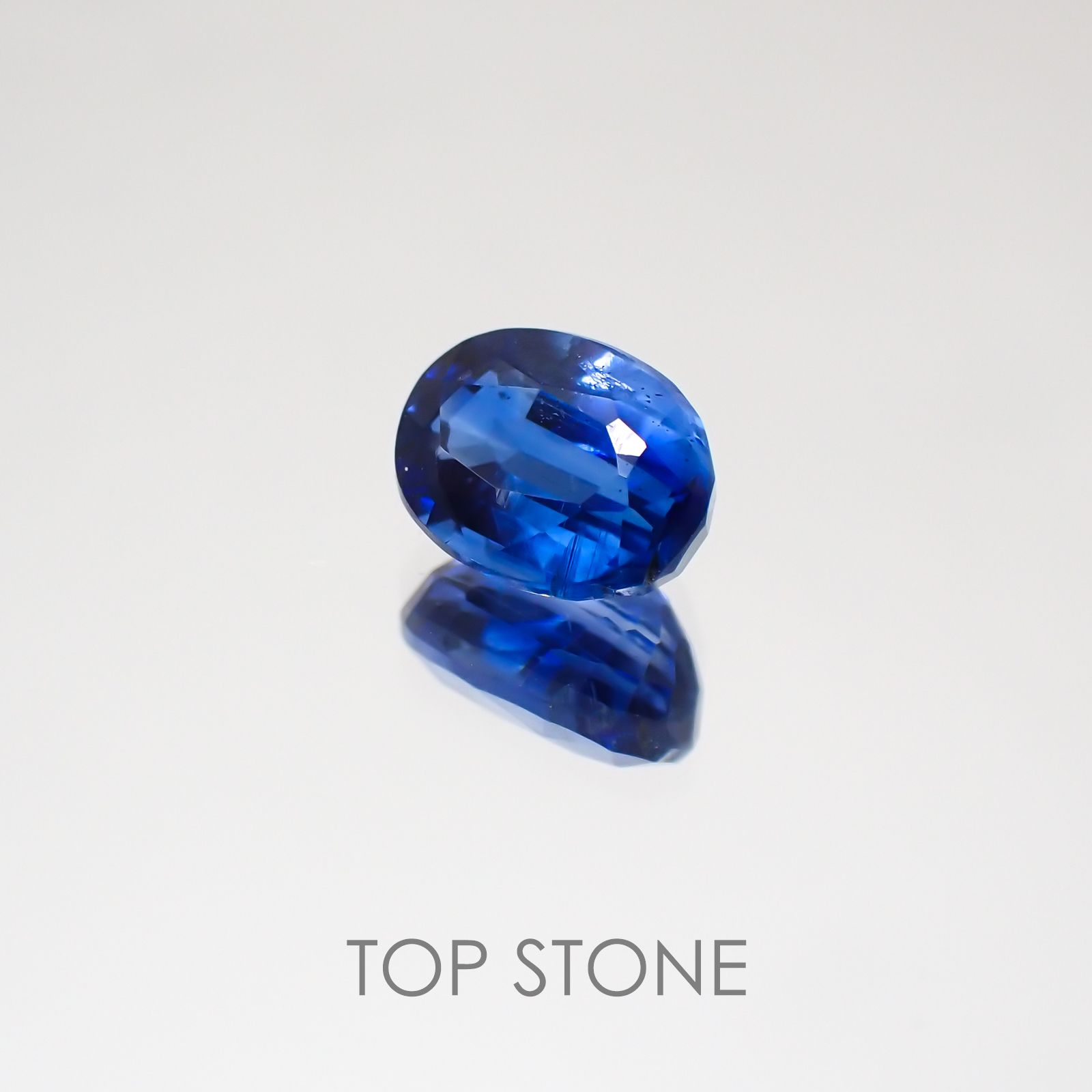 カイヤナイト(宝石名カイヤナイト) ネパール産 1.24ct 識別済[20063058]6.8×5.1mm前後