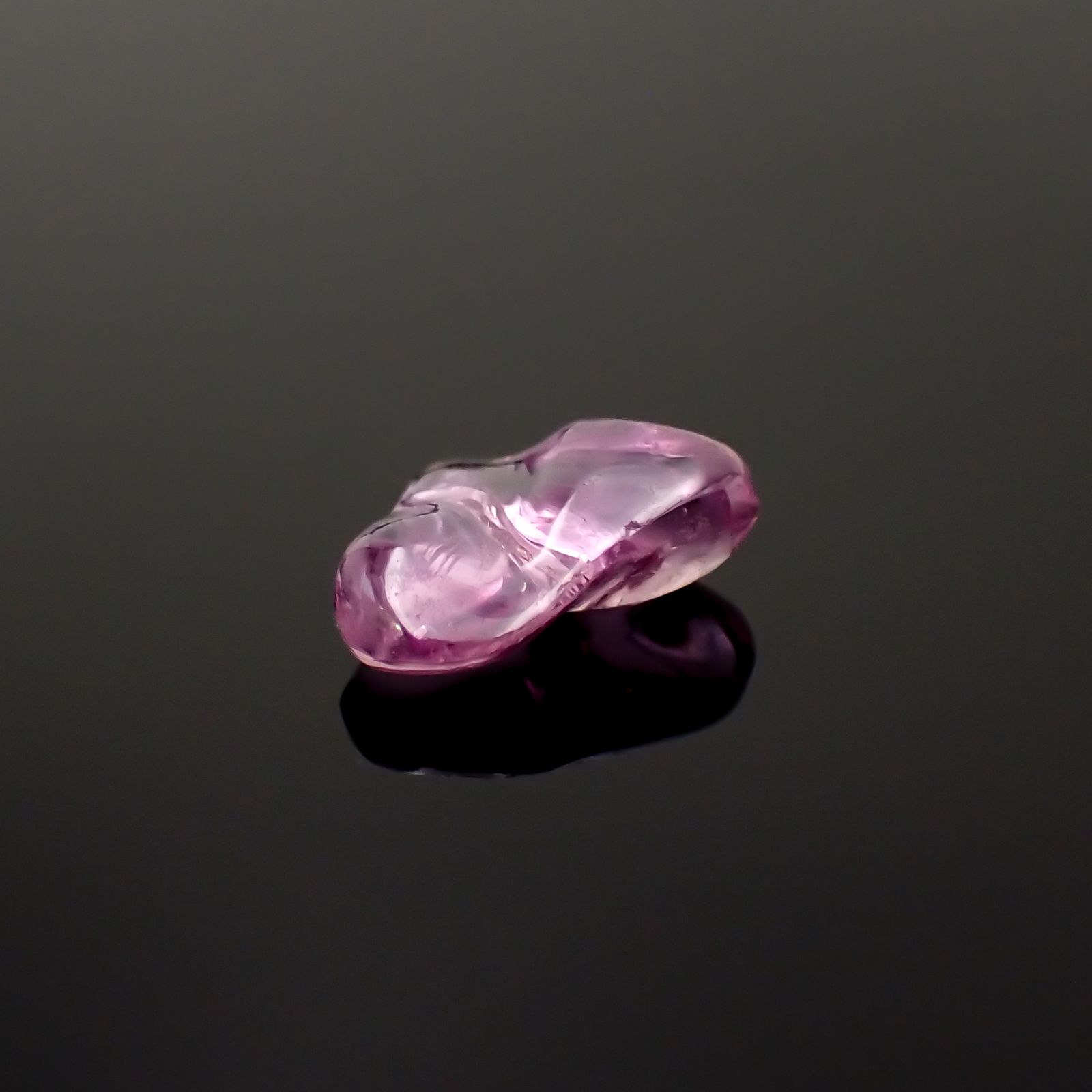◇フリーフォーム◇パープルピンクサファイア 非加熱 マダガスカル産 2.03ct[230722664]9.5x6.9mm前後