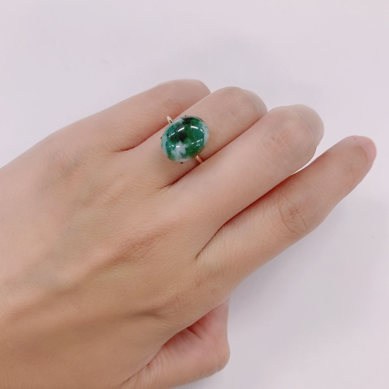 マトリックスエメラルド(エメラルドインクォーツ/フェルドスパー) ブラジル産 5.52ct[210812269]12.8×10.1mm前後
