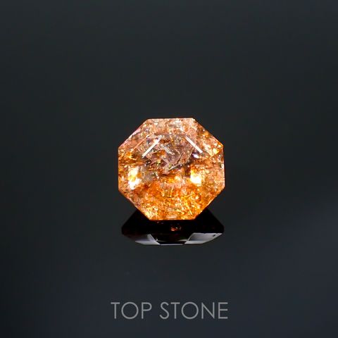 ◇オクタゴンカット◇イリュージョンサンストーン インド産 0.81ct[220115494]6.1x6mm前後