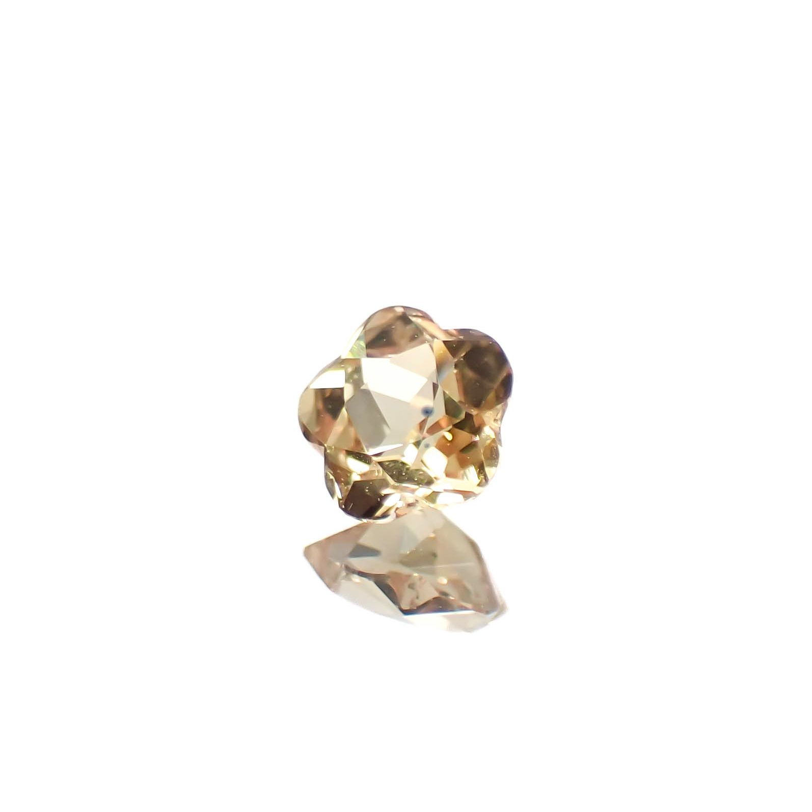 ◇カスタム・フラワーカット◇ファンシーカラーサファイア スリランカ/マダガスカル産 0.23ct [250329994]3.8x3.8mm前後