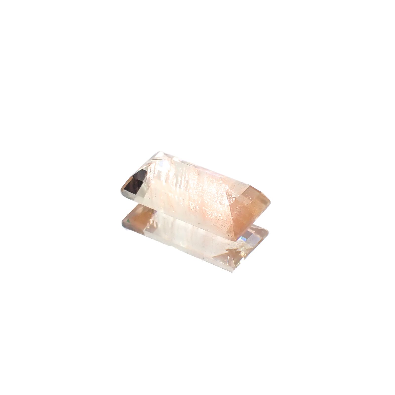 オレゴンサンストーン アメリカ・オレゴン州産 1.52ct[240628207]9.8x5mm前後