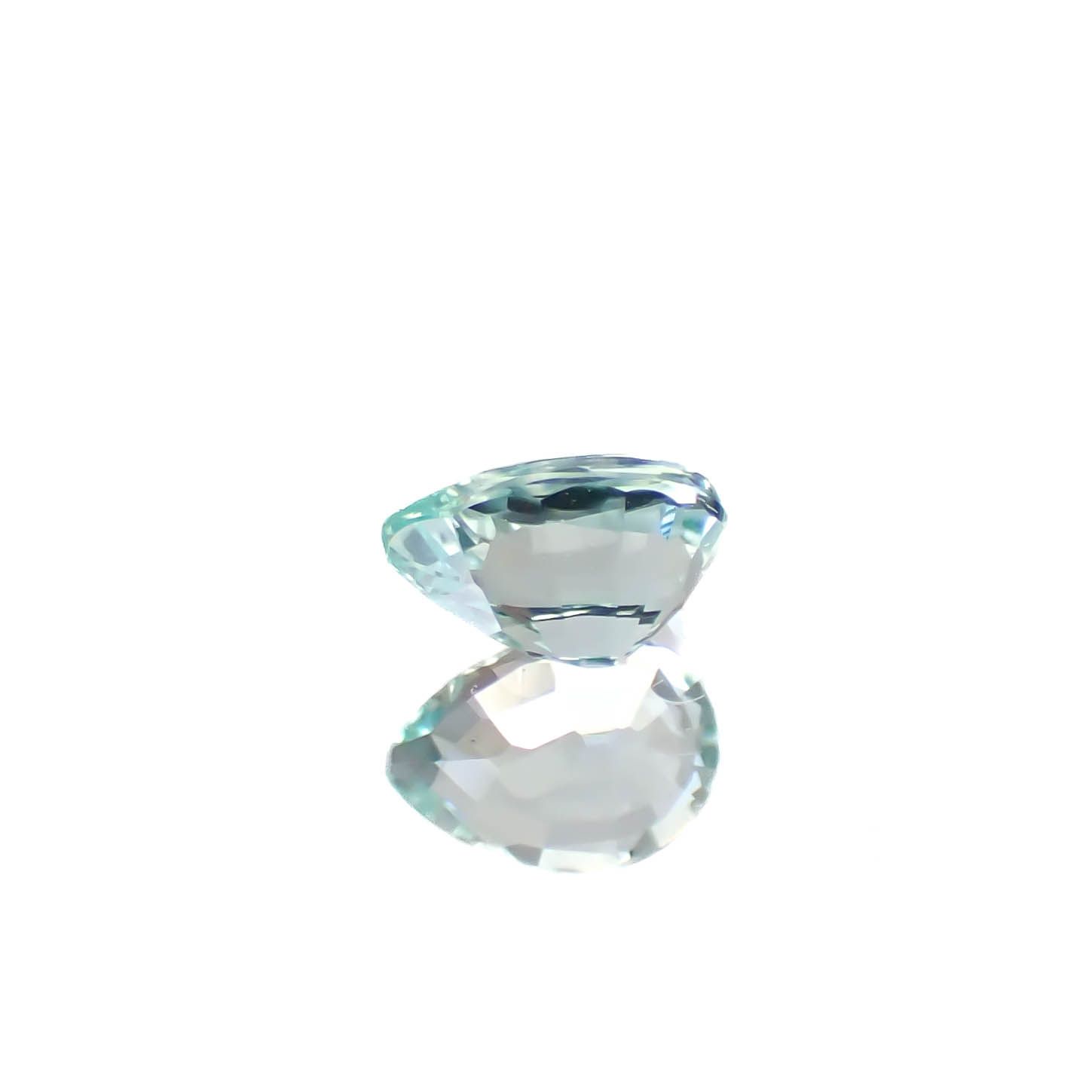 ミントベリル ナイジェリア産 0.36ct [250430199]5.5x3.9mm前後