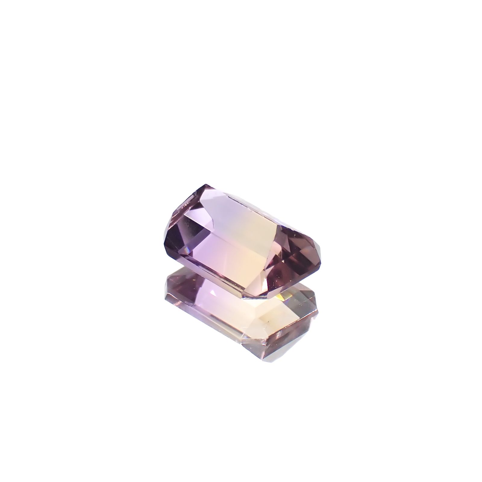 アメトリン ボリビア産 1.42ct[240928879]7.7x5.9mm前後