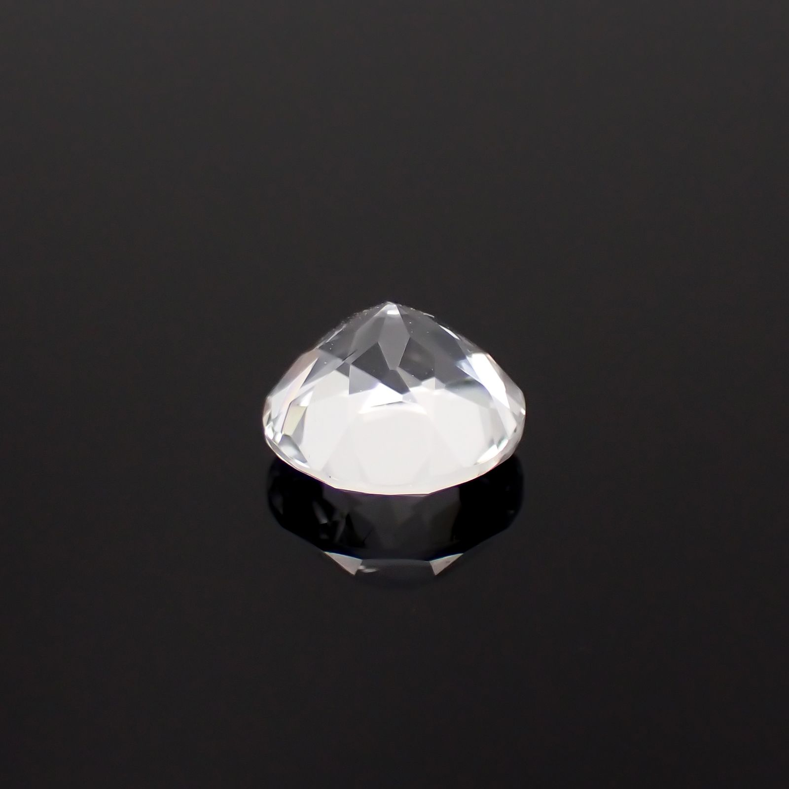 ゴッシェナイト パキスタン・ヒマラヤ産 1.04ct[230421833]6.1x6.1mm前後