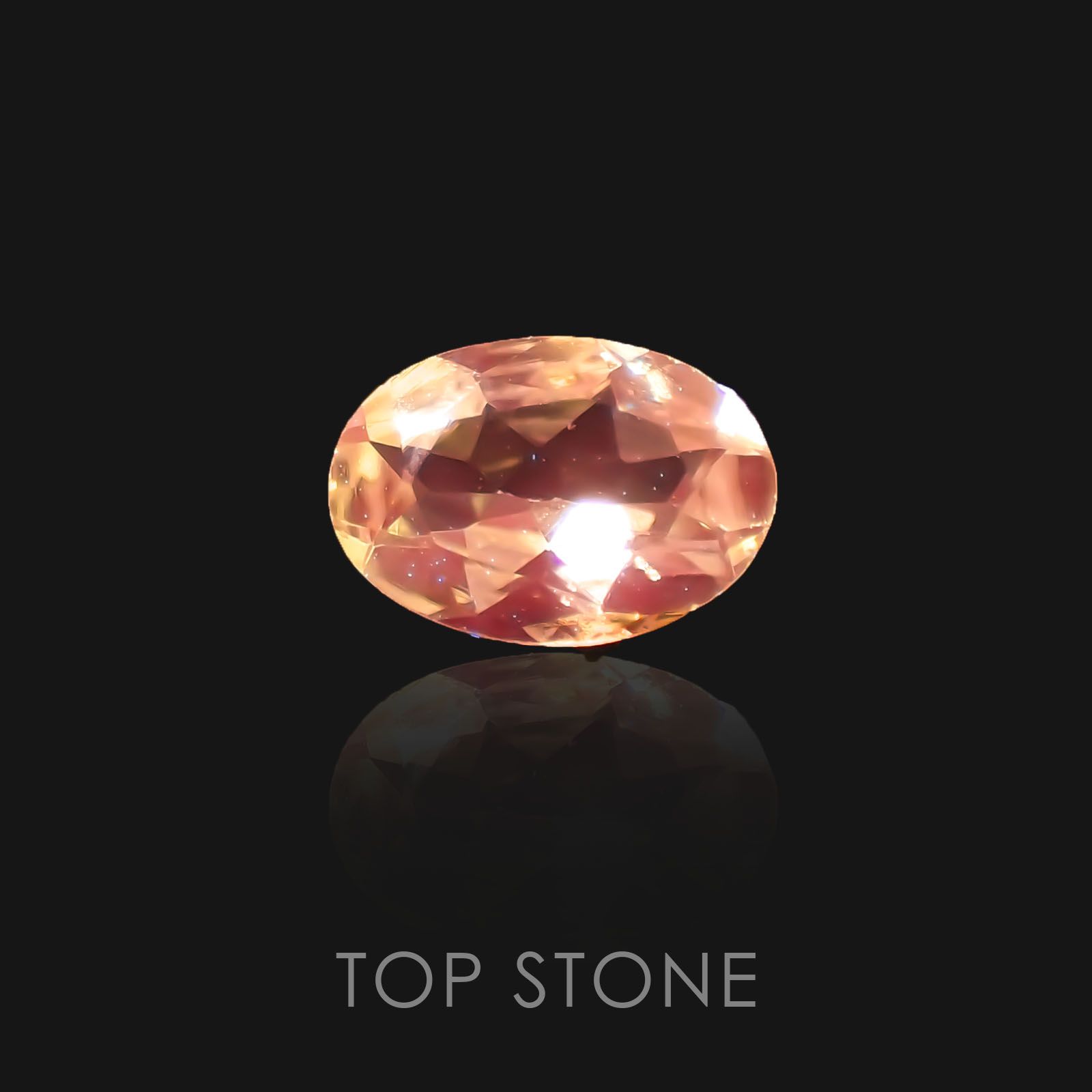 ミントガーネット タンザニア産 ルース 0.44ct[20127915]6.1×4.1mm前後