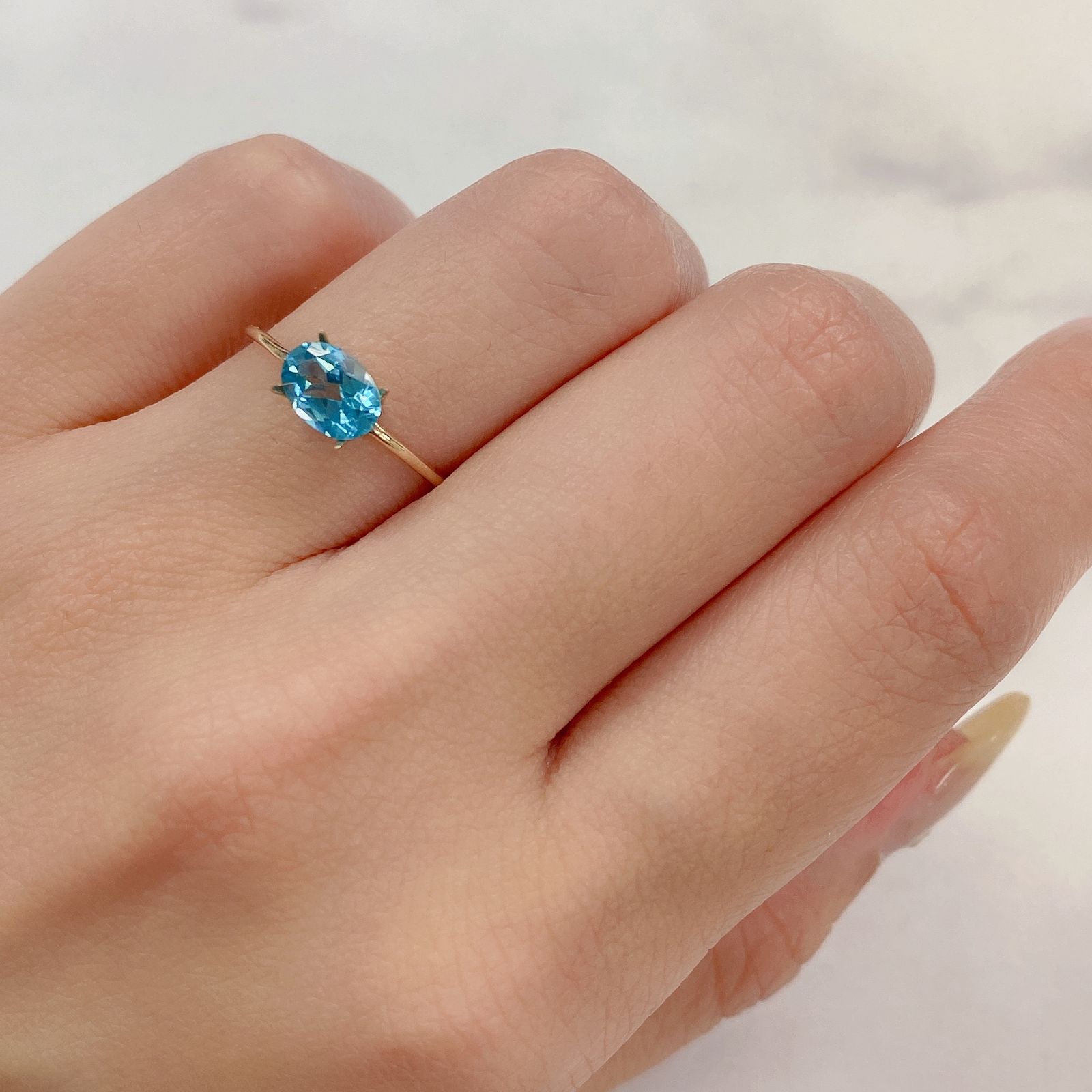 アパタイト(宝石名アパタイト) ブラジル産 0.84ct 識別済[20063384]6.9×5mm前後