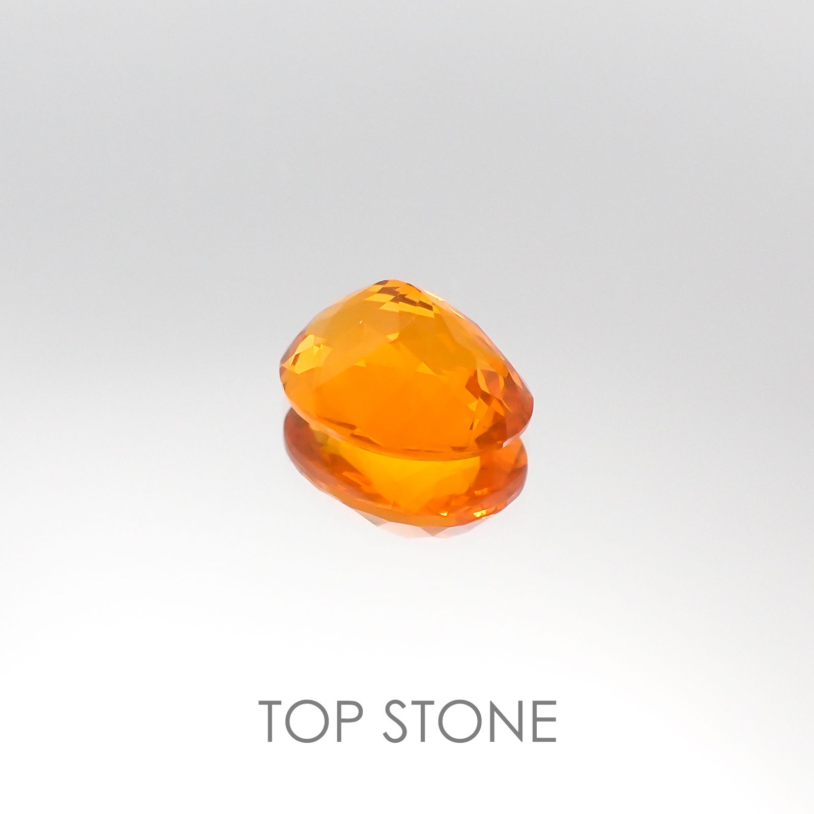 ファイヤーオパール メキシコ産 ルース 1.90ct[20085084]10.5×8.1mm前後