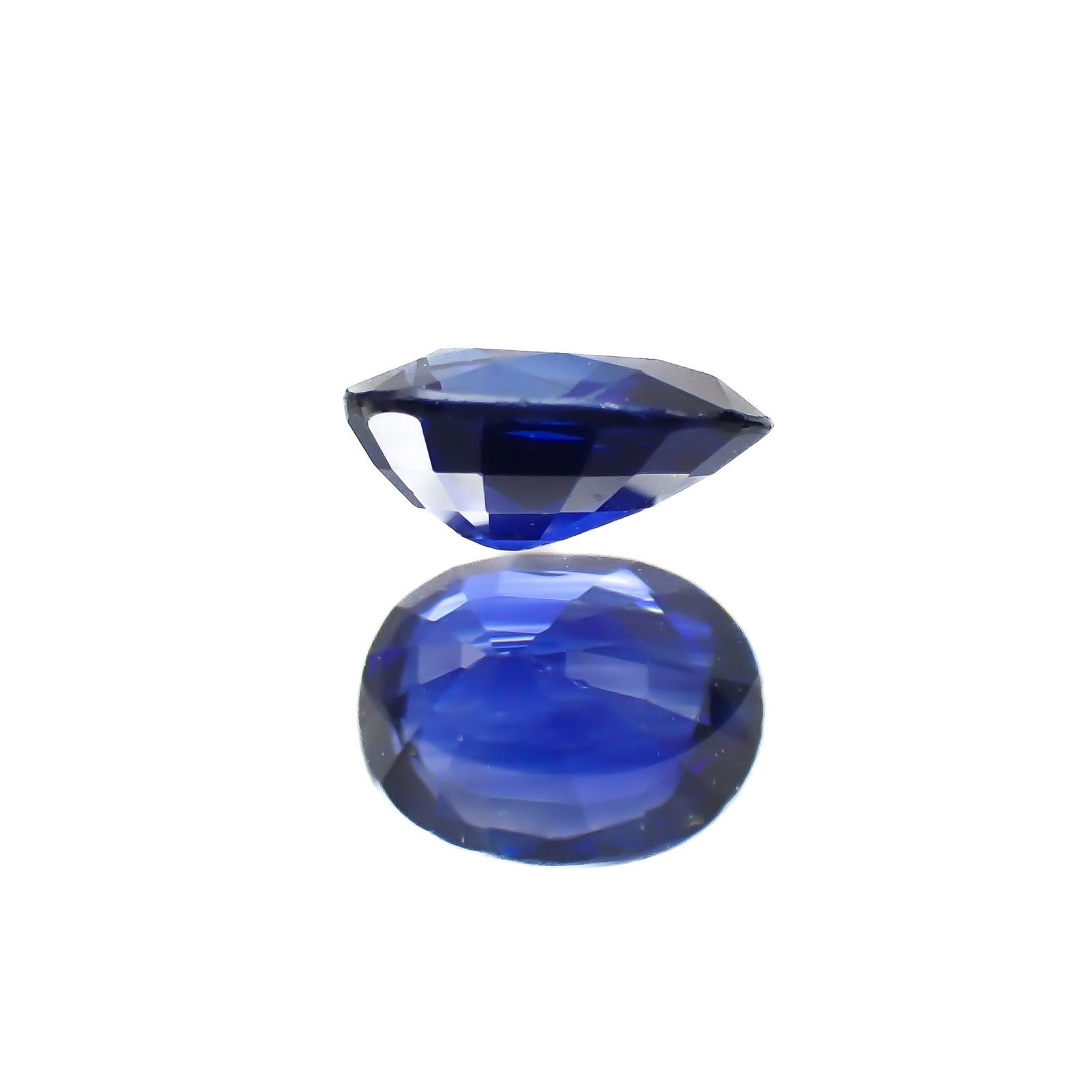 サファイア(宝石名サファイア)スリランカ/マダガスカル産 0.68ct 識別済[220917645]5.9x4.8mm前後