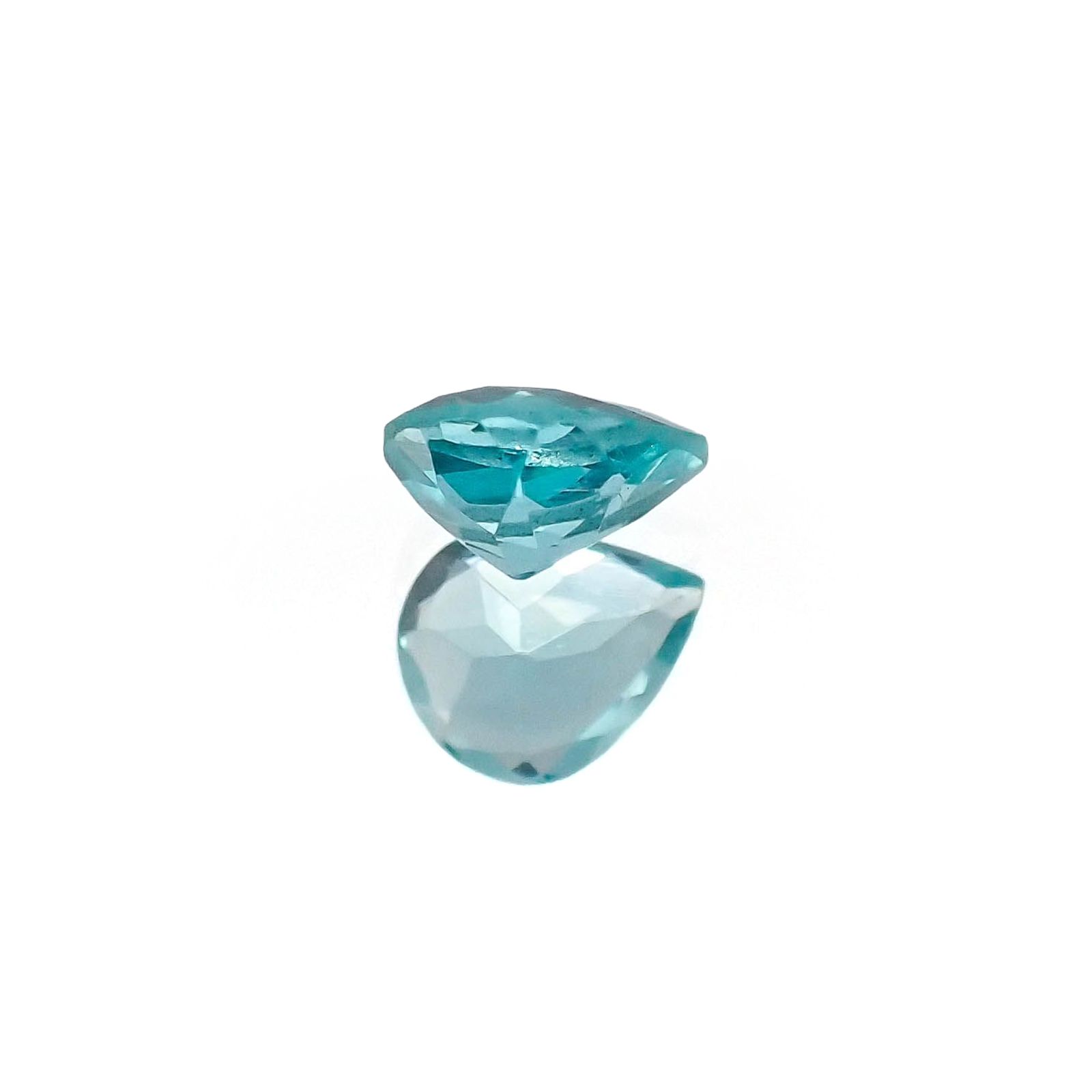 <ランダムセレクト1個販売> アパタイト ペアシェイプカット ブラジル産 0.28ct前後 / 5x4mm前後 [20074212-PAC]