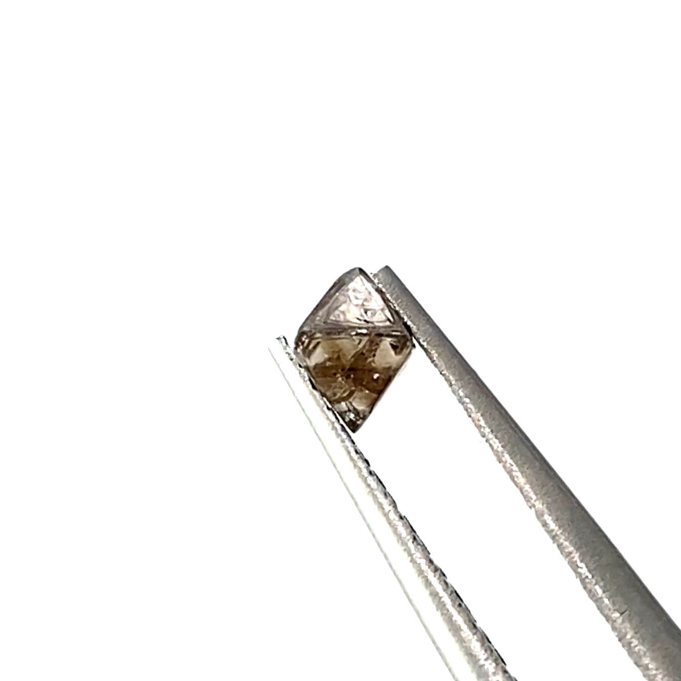 ソーヤブルダイヤモンド 原石 0.35ct[221018597]4.5x4.3mm前後 | TOP