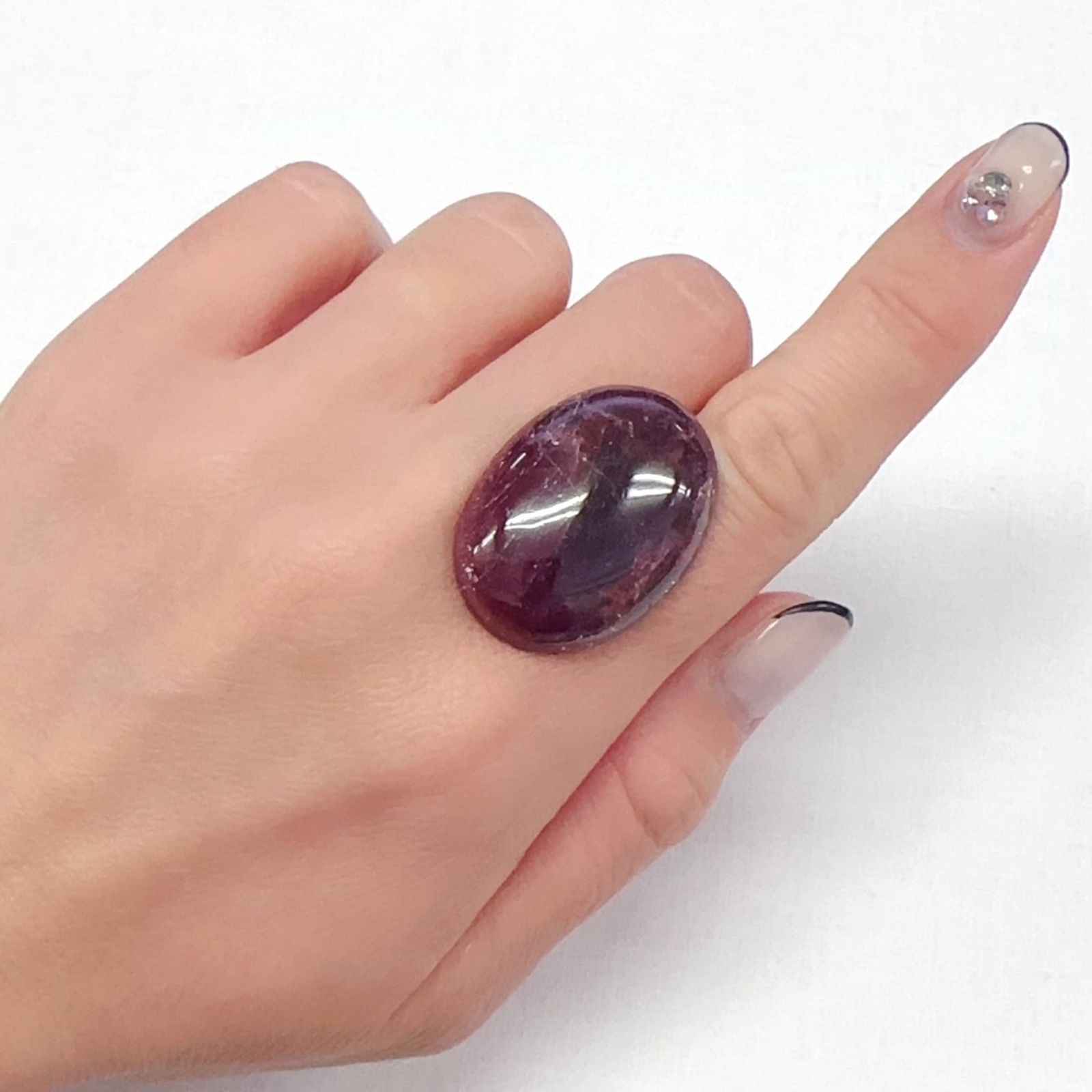 ユーディアライト ロシア産 40.02ct[240226365]30x21.8mm前後