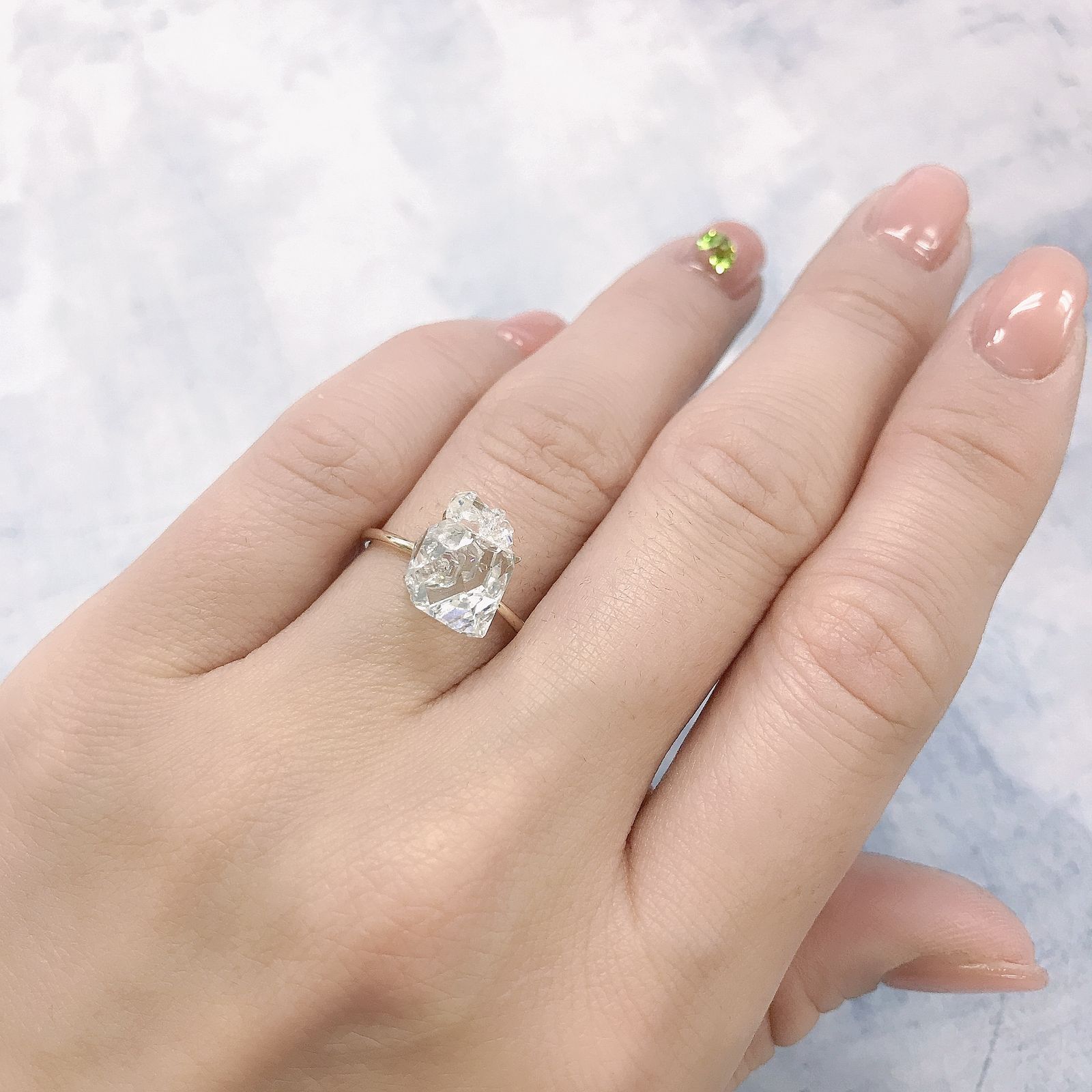 ハーキマーダイヤモンド 原石 アメリカ・ニューヨーク州産 4.14ct[220115430]10.8x8.7mm前後