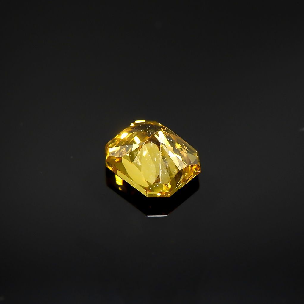 イエローダイヤモンド SI-2 / FANCY DEEP ORANGE YELLOW(宝石名ダイアモンド) 0.207ct ソ付(CGL)[220115153]3.61x3.02mm前後