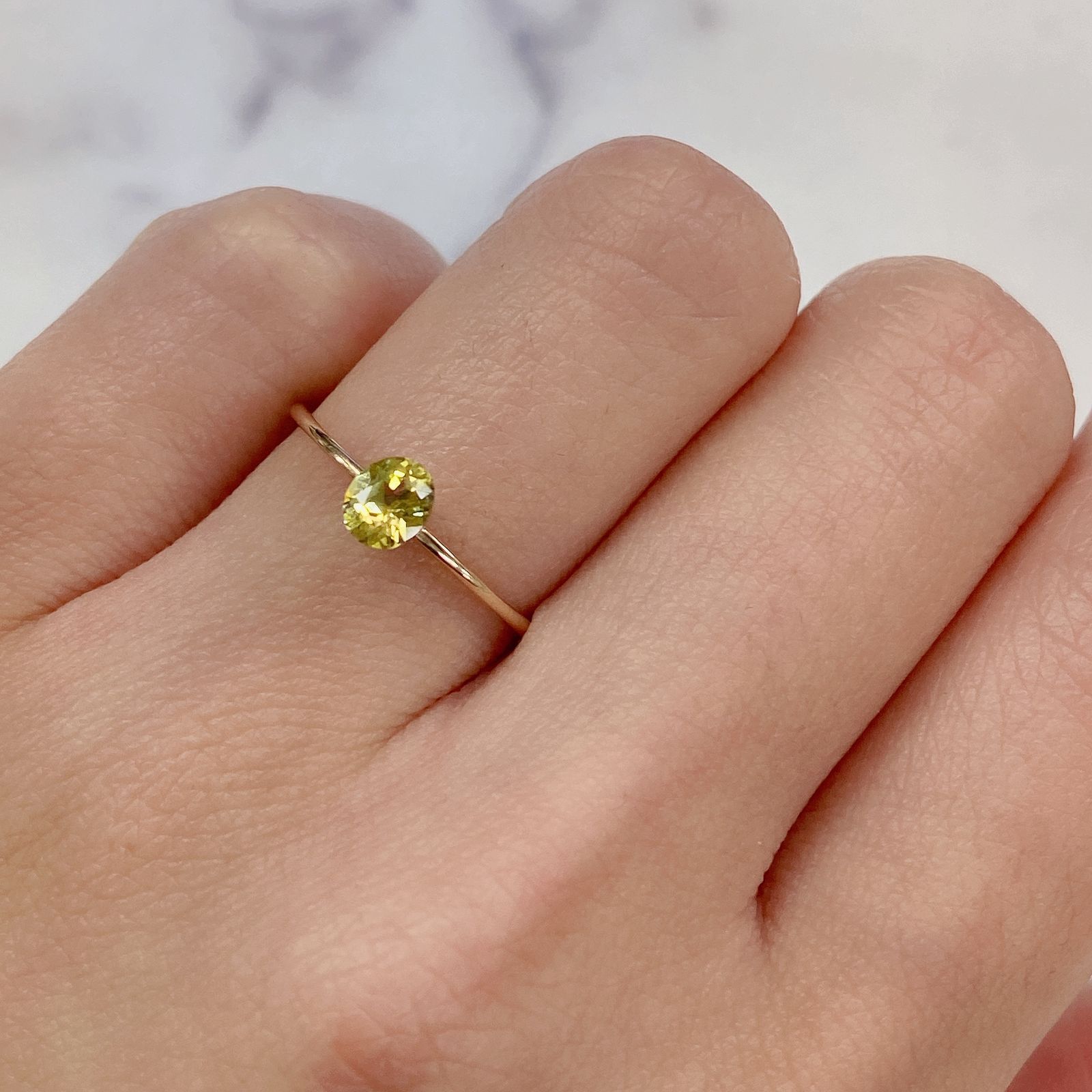マリガーネット(宝石名ガーネット) マリ共和国産 0.46ct 識別済[20095653]4.9×4.1mm前後