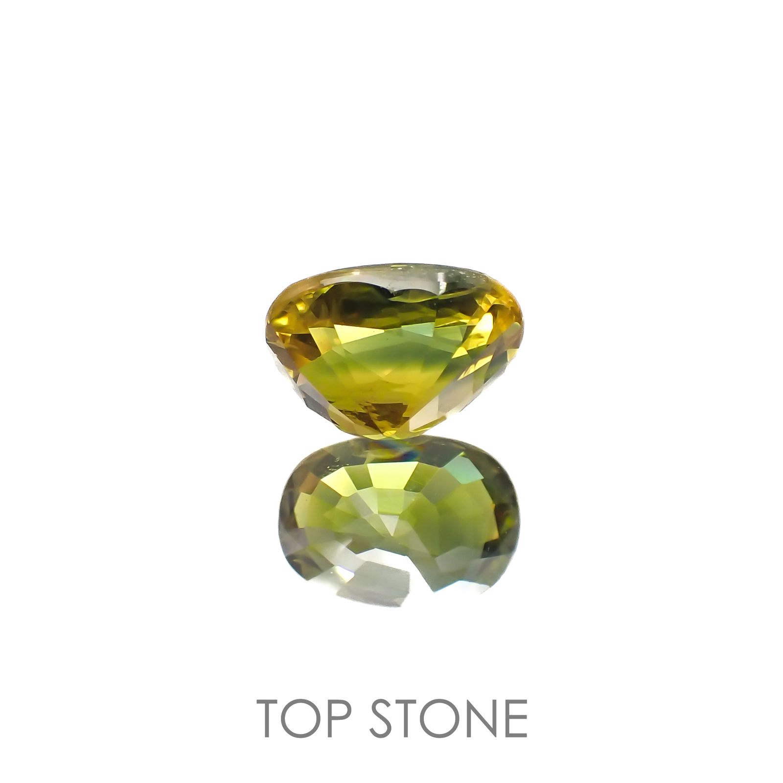 パーティカラーサファイア(宝石名パーティカラード・サファイア)タイ産 3.06ct 識別済[220717134]9.3x6.6mm前後