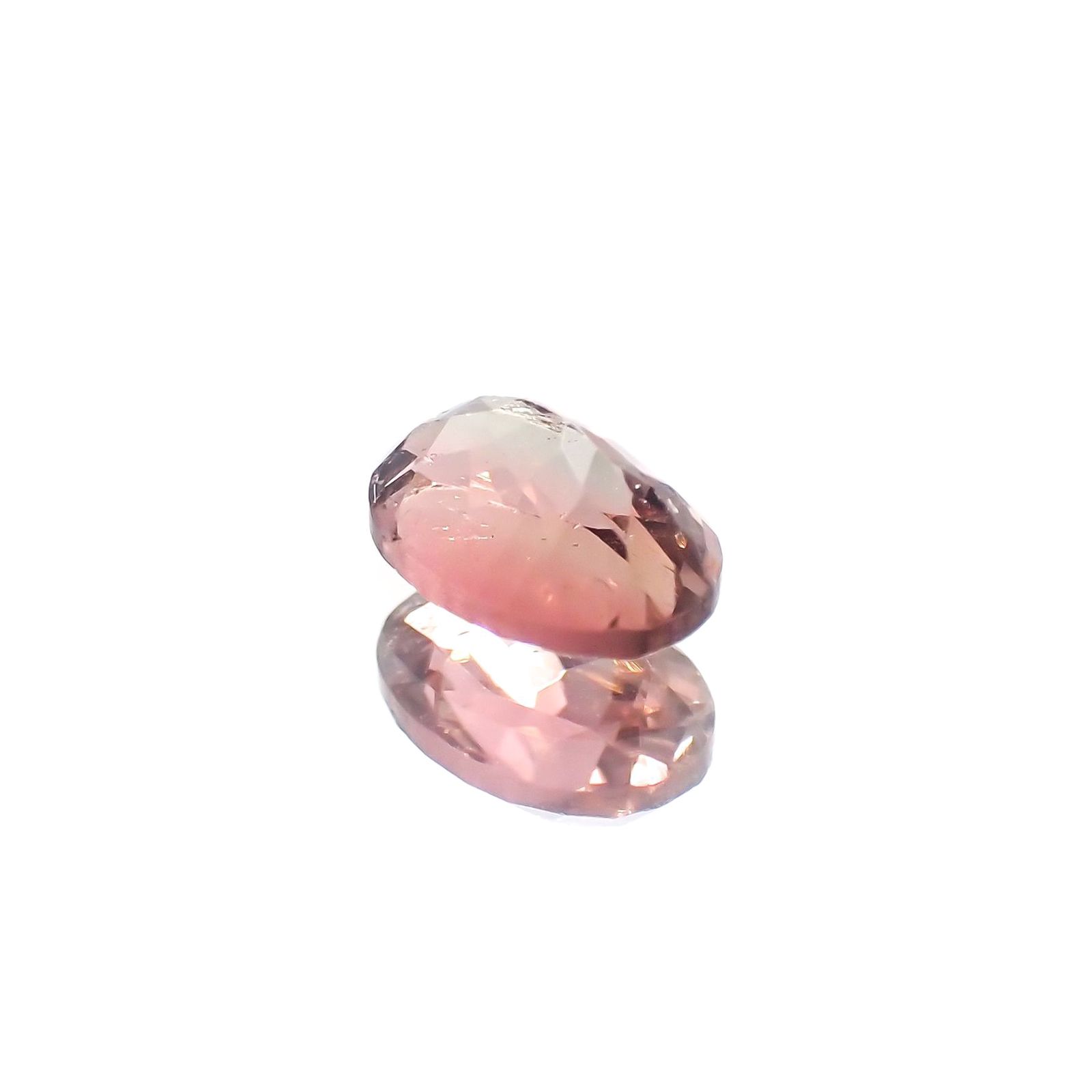 ピンクトルマリン(宝石名ピンク・トルマリン) ブラジル/アフリカ産 0.83ct 識別済[251013559]6.9×4.9mm前後