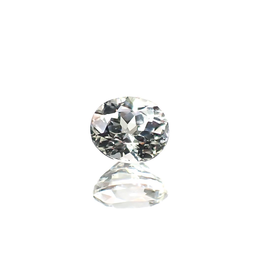 リューコガーネット ビルマ産 0.51ct [241229414]4.8x4.1mm前後