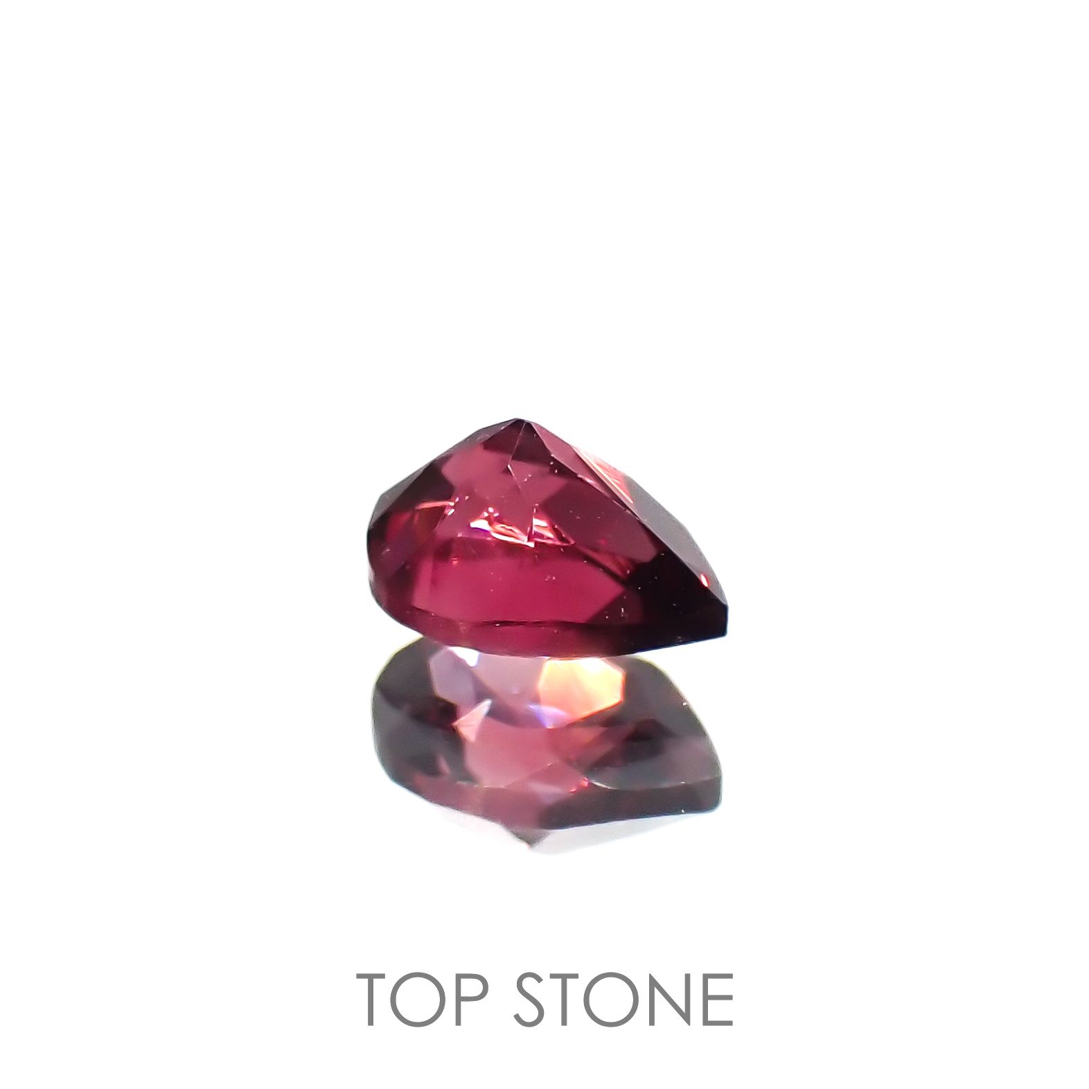 レッドスピネル タンザニア産 0.20ct[221018297]4x3mm前後