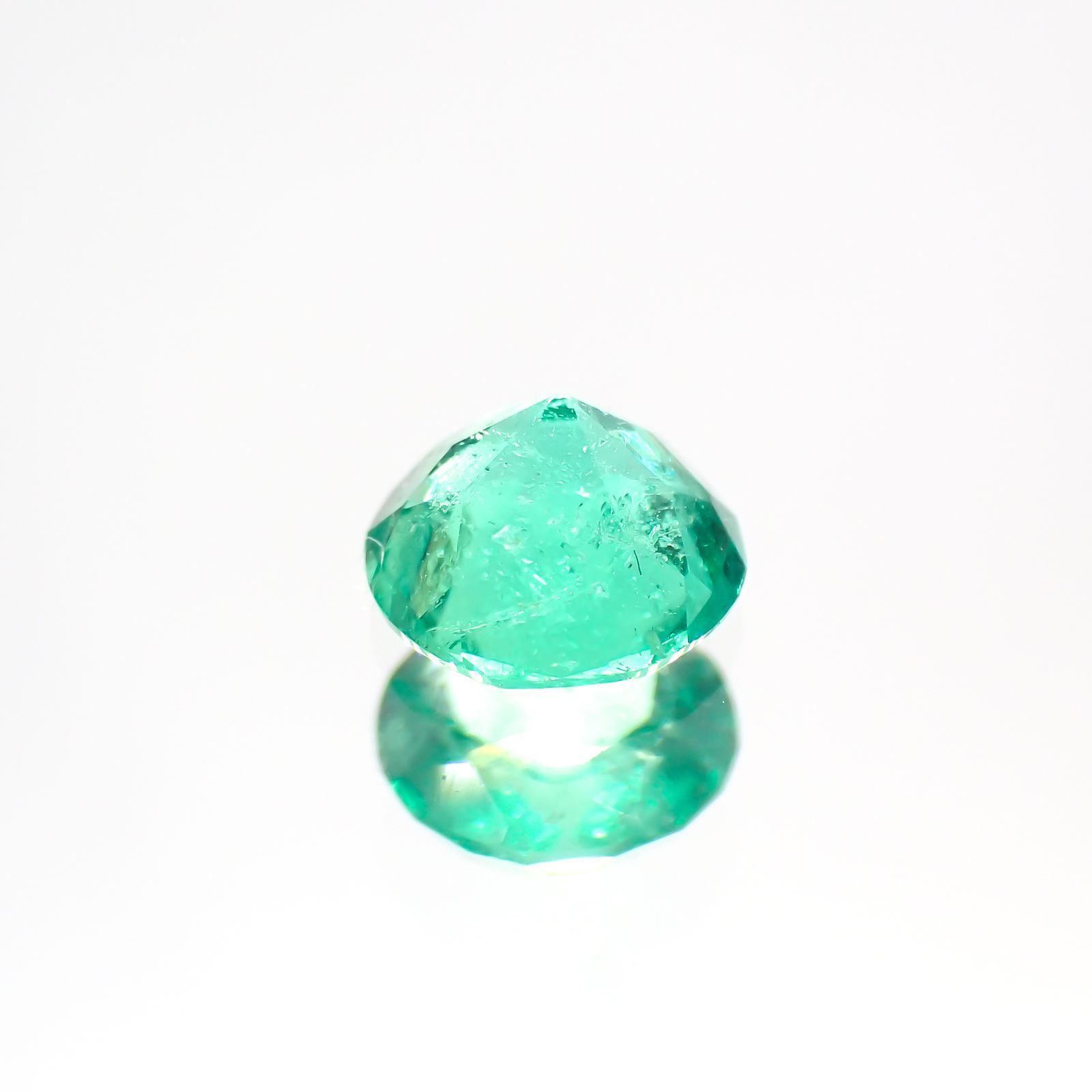 エメラルド(宝石名エメラルド) コロンビア産 0.293ct ソ付(彩珠)[211013170]4.5×4.5mm前後