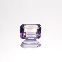 マリアライト フルオレッセンス(宝石名パープル・スキャポライト)スリランカ産 0.66ct 識別済[220114879]6.2x4.5mm前後