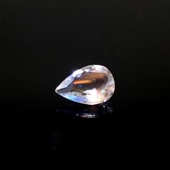 レインボームーンストーン インド・タミルナードゥ産 0.48ct[231224462]6.9x4.9mm前後
