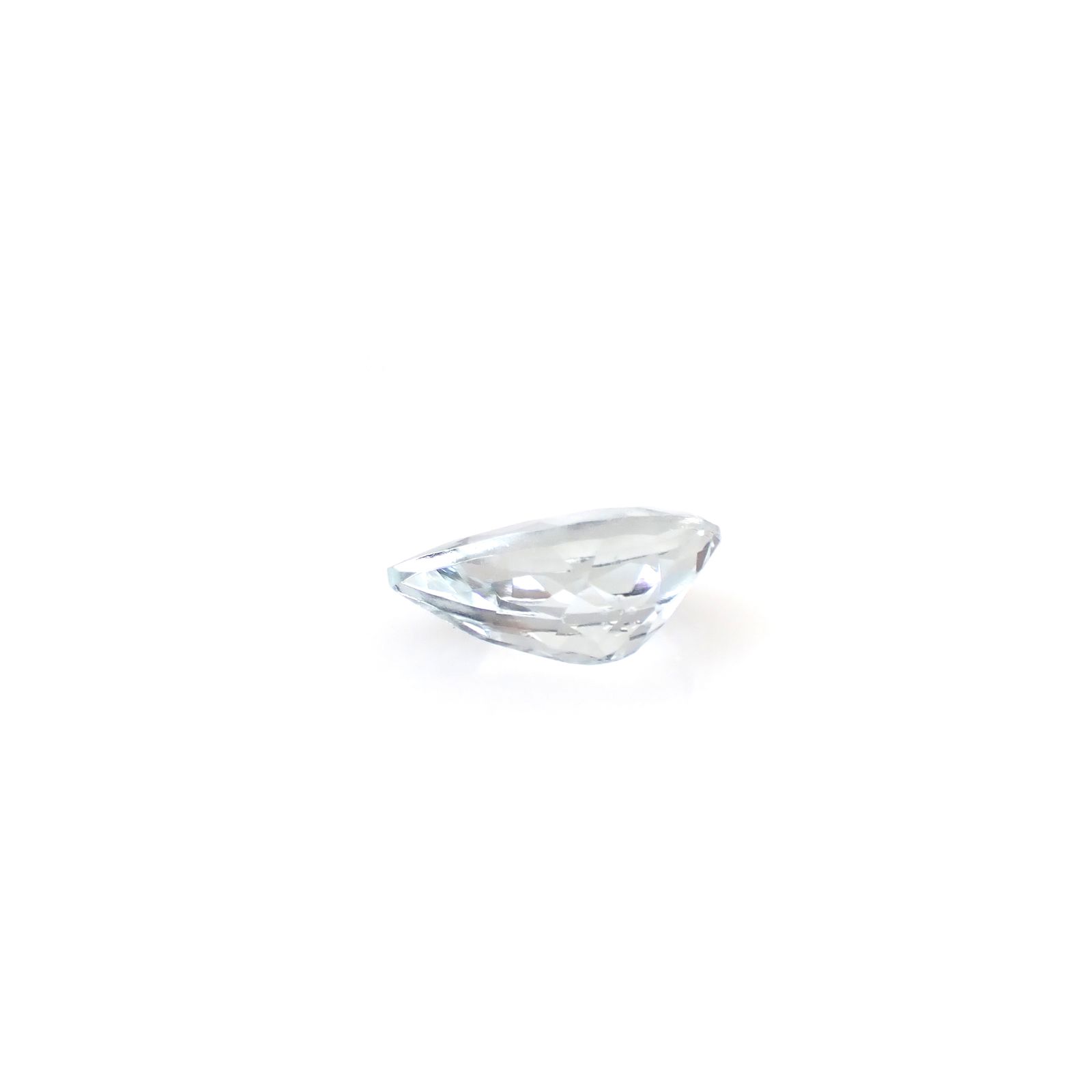 アクアマリン モザンビーク産 2.64ct [250530334]12.2x8mm前後