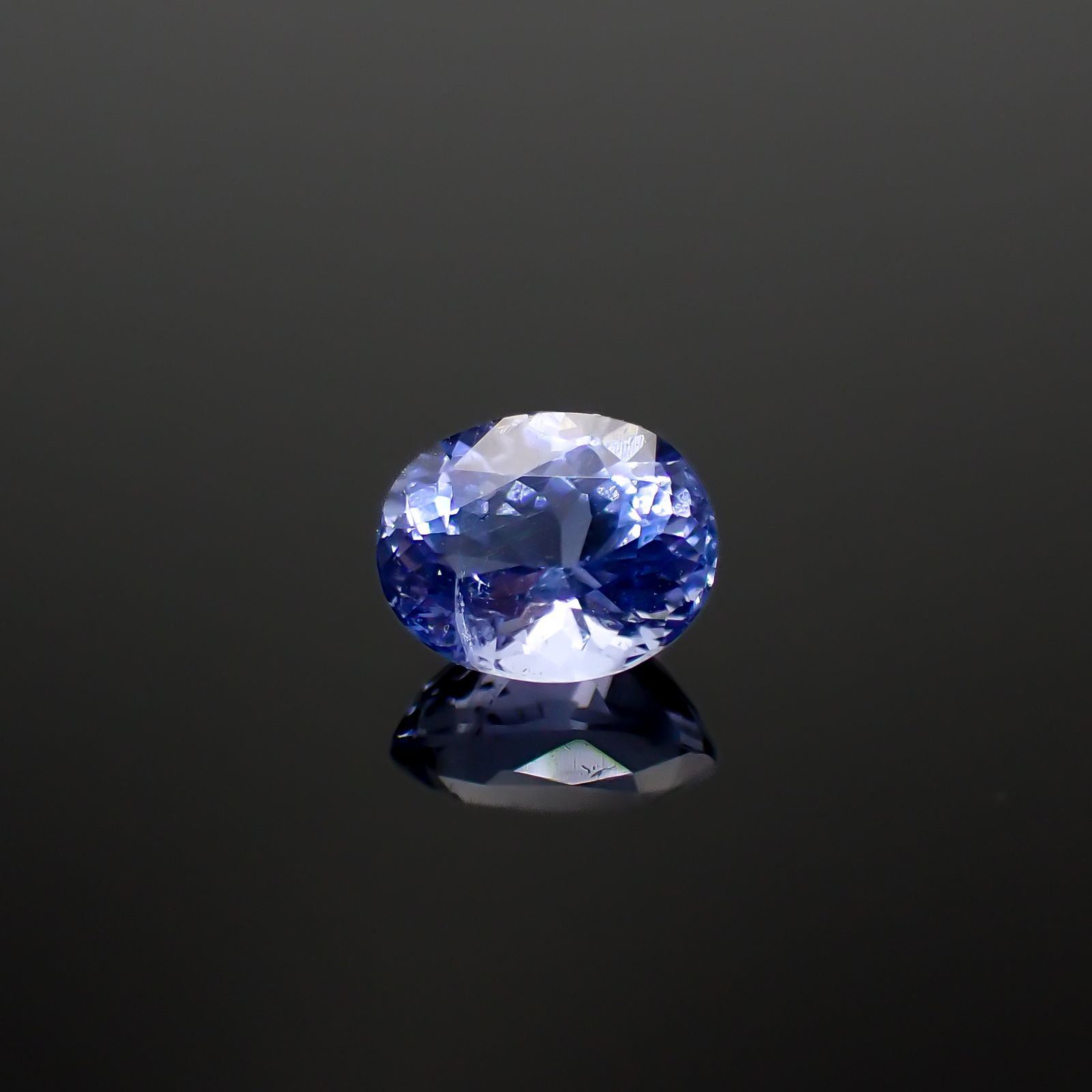 ハックマナイト アフガニスタン産 0.64ct [241029362]6.3x5mm前後