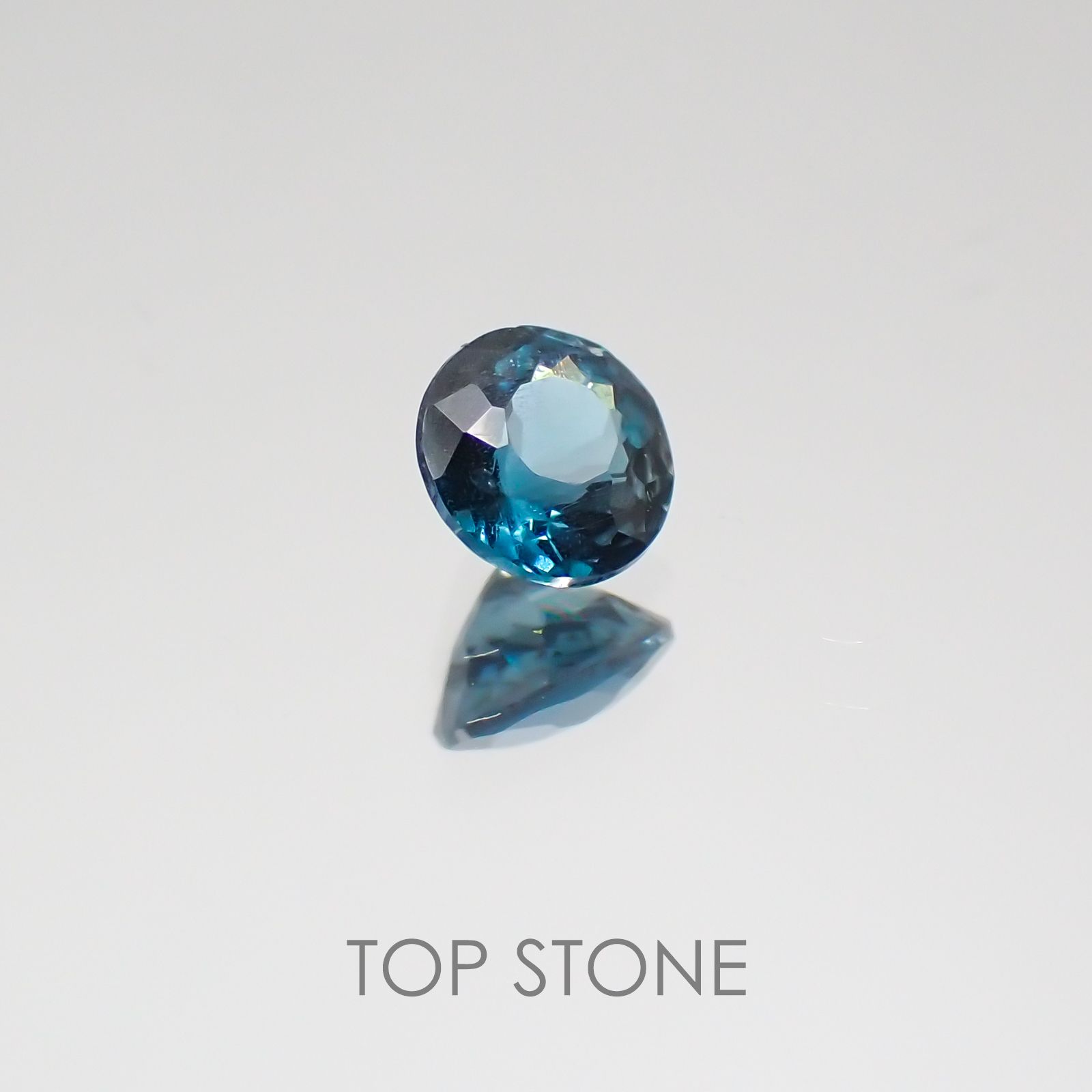 サファリン マダガスカル産 ルース 0.21ct[20128829]3.6×3.6mm前後