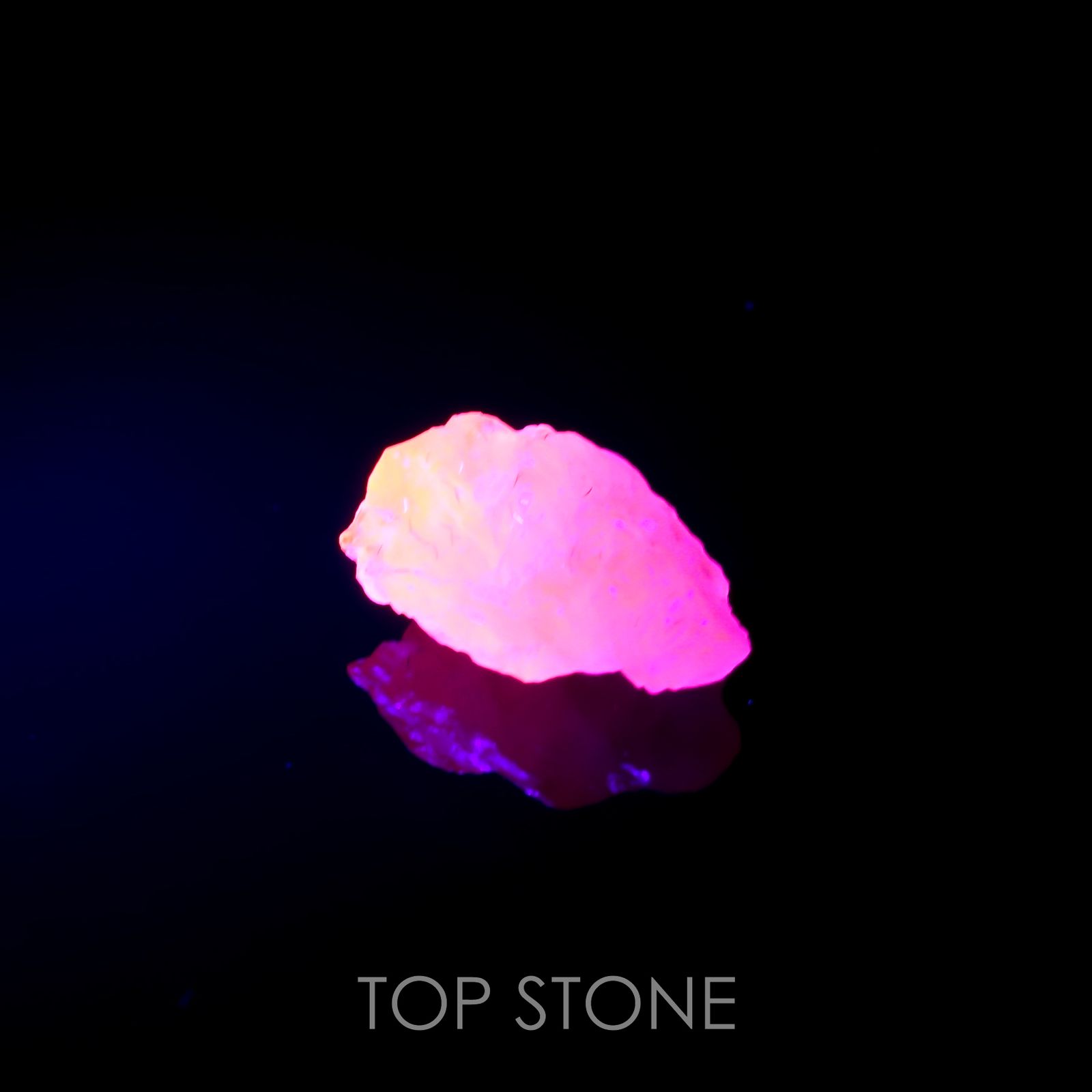 ハックマナイト原石 アフガニスタン産 3.83ct[220115530]12.9x8.7mm前後
