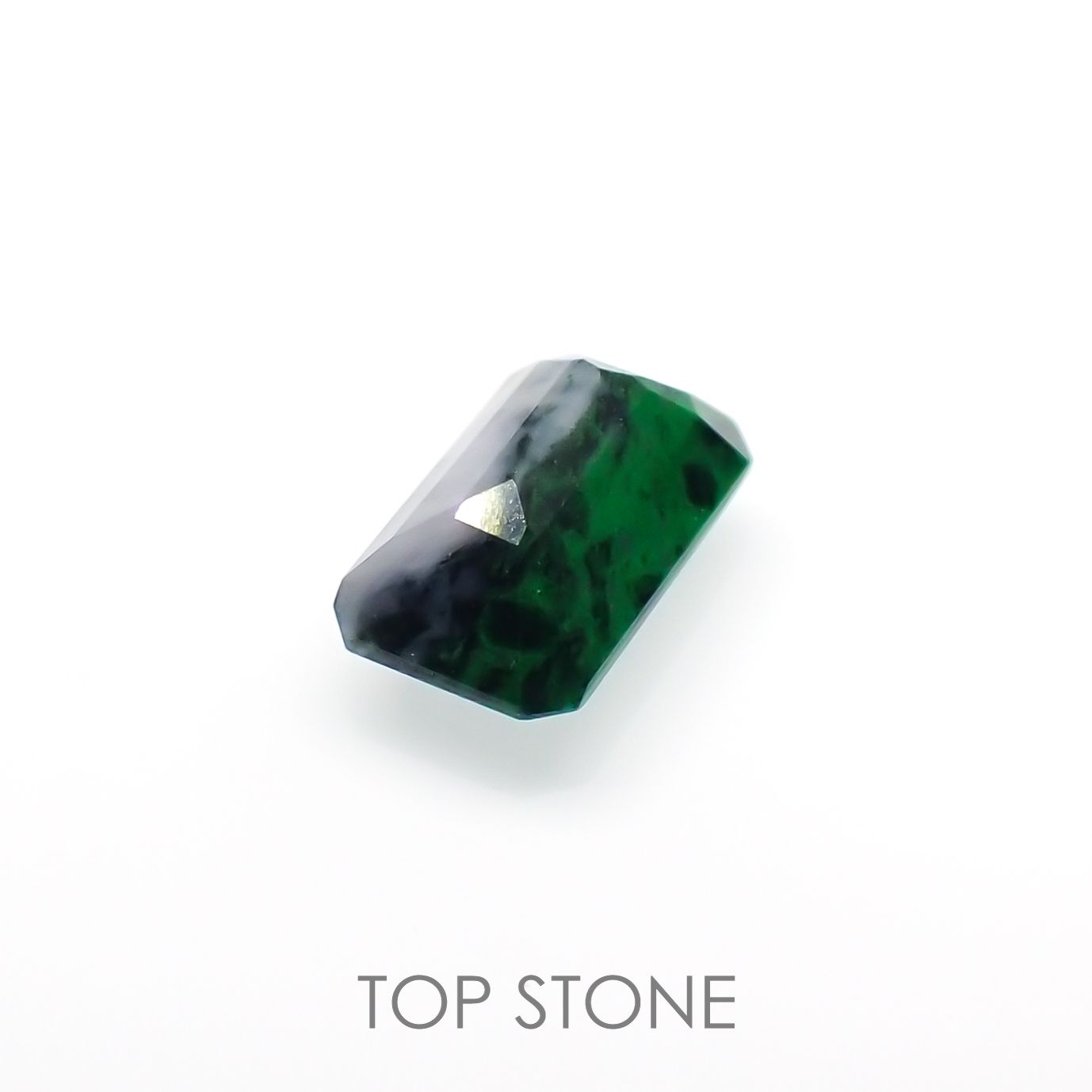 モーシッシ ビルマ産 0.77ct[220918038]7x4.3mm前後