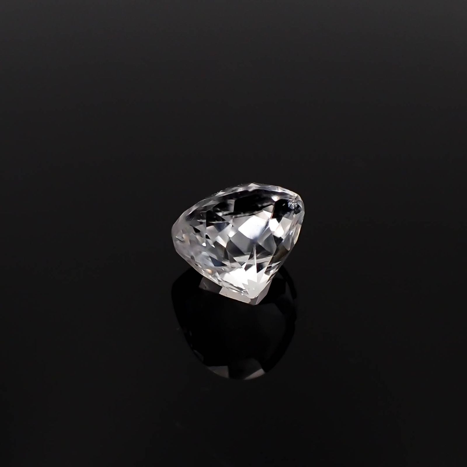 フェナカイト ブラジル産 2.13ct [240527799]7.9x7.8mm前後