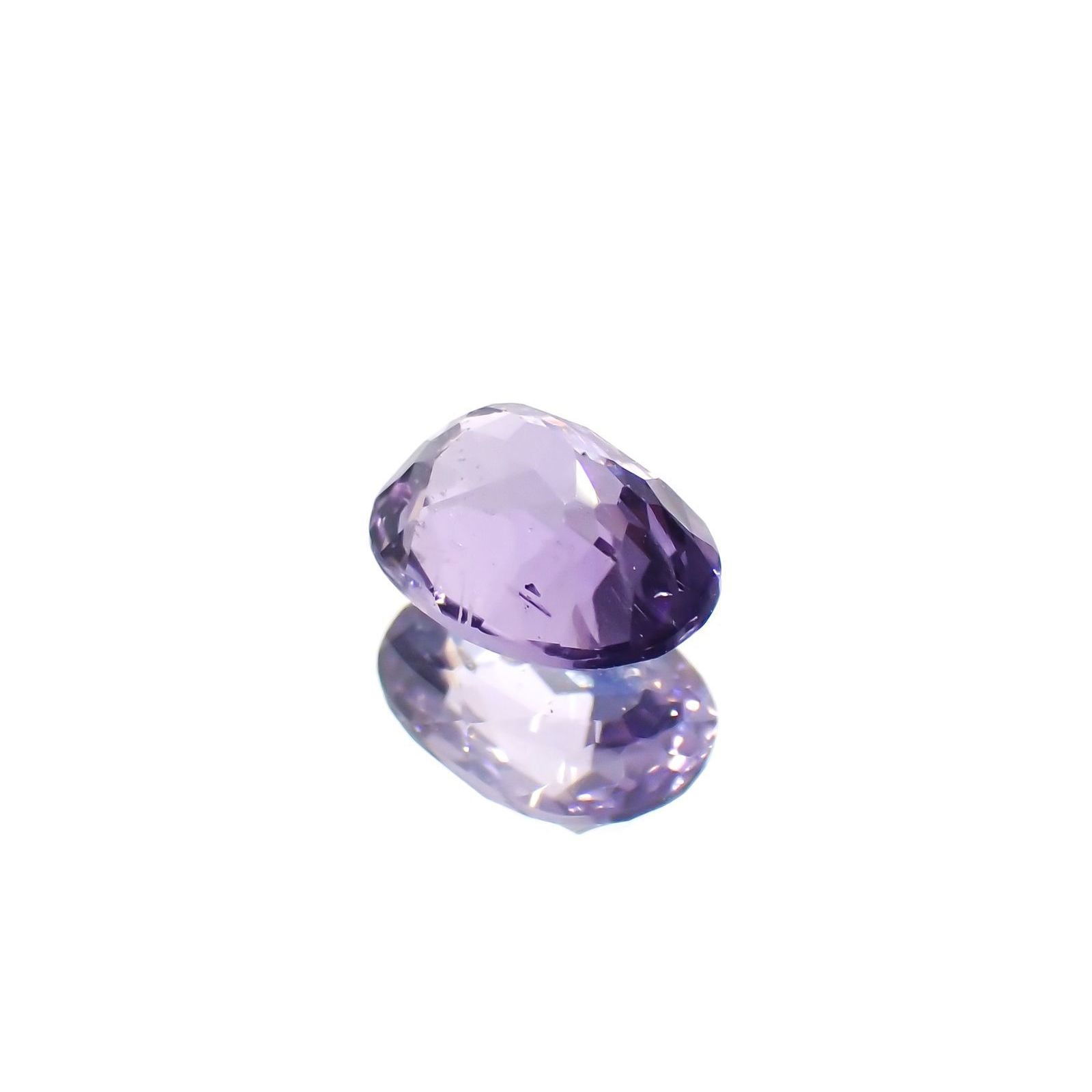 マリアライト(宝石名パープル・スキャポライト)スリランカ産 識別済 0.71ct / 6.8x5mm前後 [260514873]