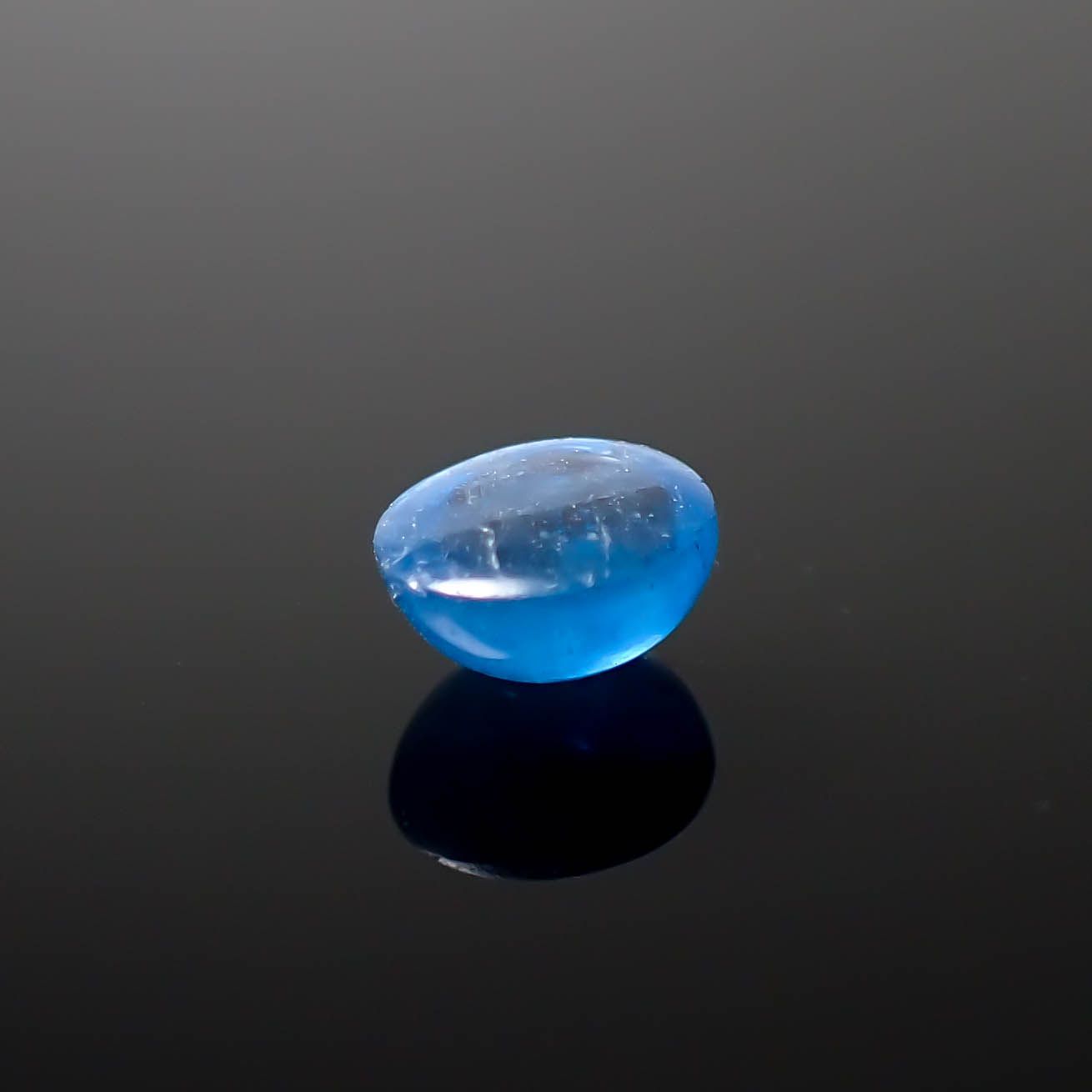 アフガナイト フルオレッセンス(宝石名アフガナイト)アフガニスタン産 0.52ct 識別済[240929158]5.5x4.6mm前後