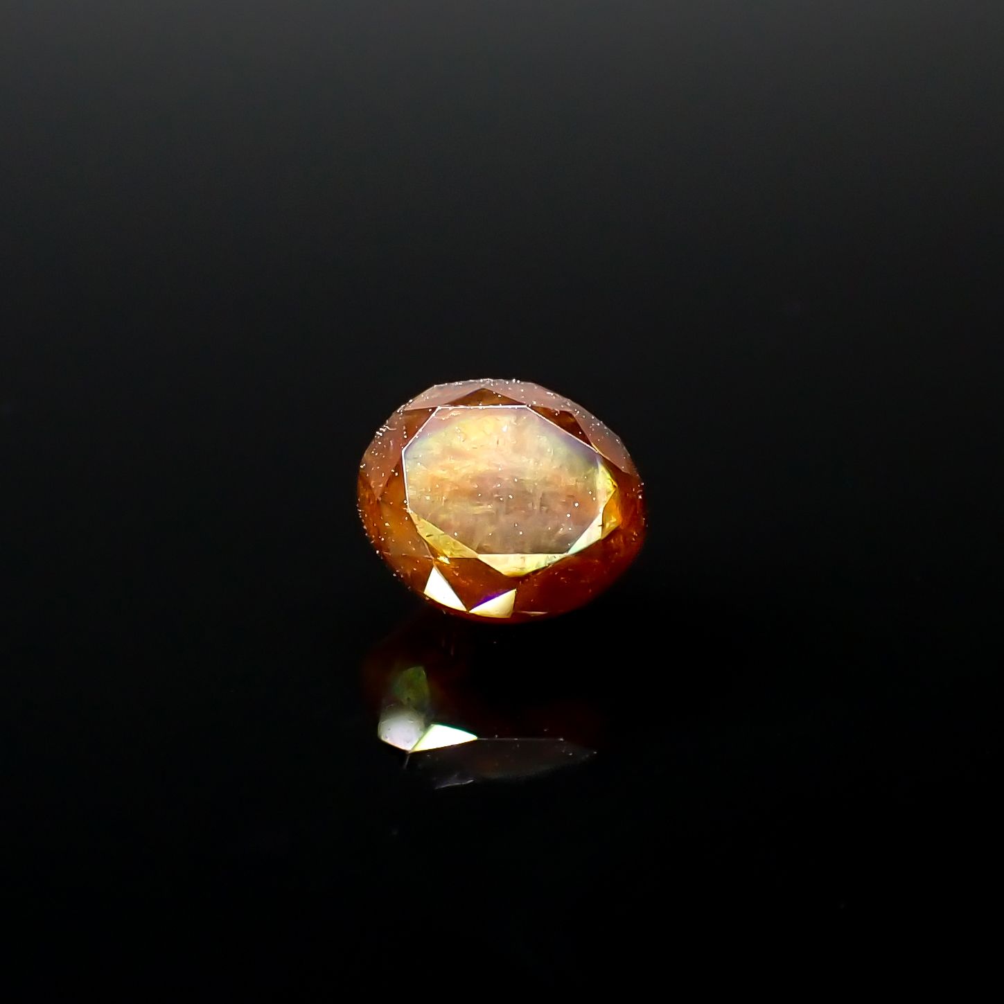 レインボーガーネット 日本・奈良県産 1.07ct[240125529]5.6x4.7mm前後