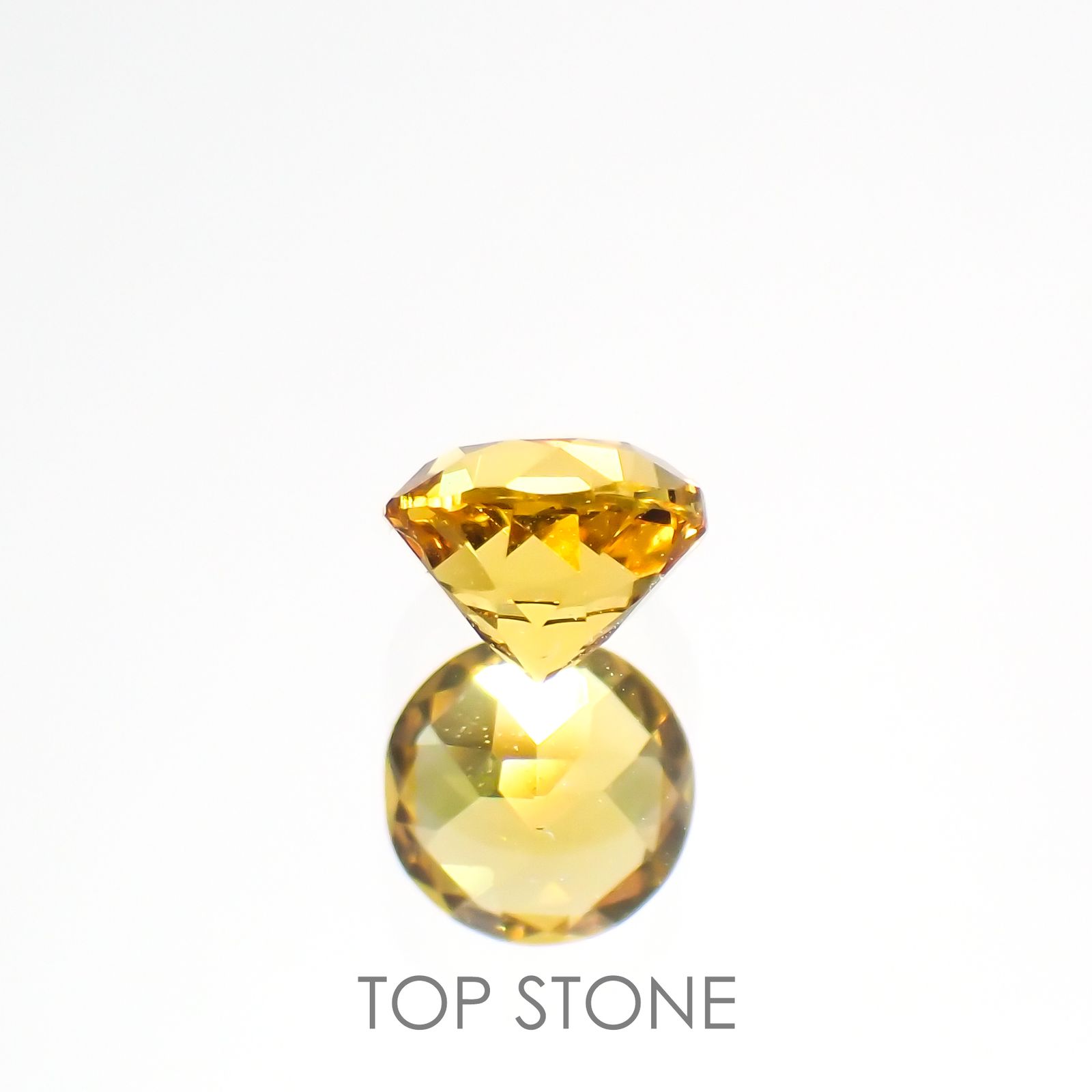 ゴールデンベリル(宝石名ゴールデン・ベリル)ブラジル産 0.35ct 識別済[220115413]4.4x4.4mm前後