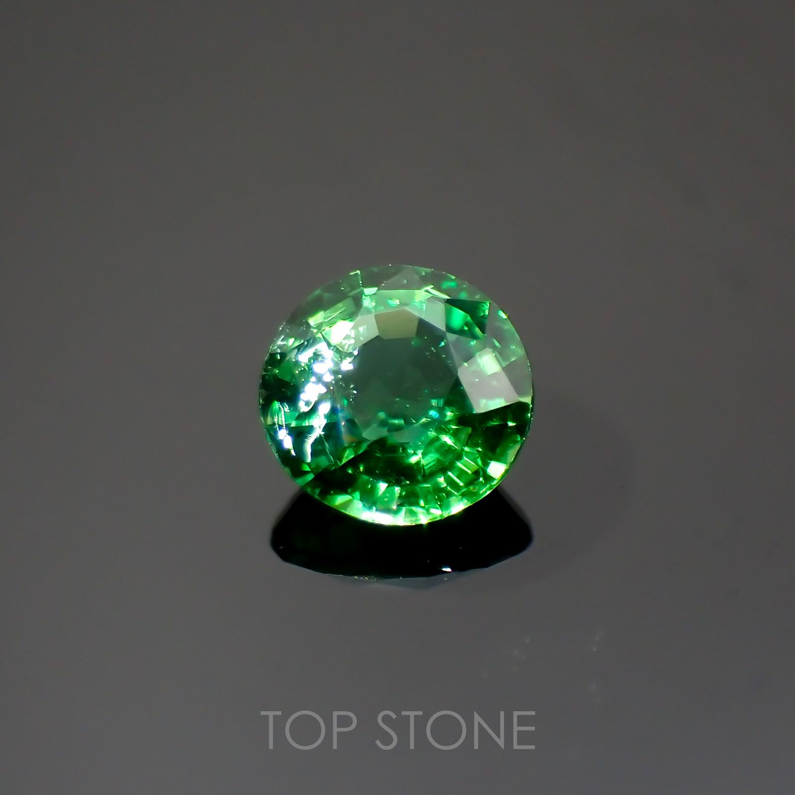 クロムトルマリン タンザニア産 0.28ct[220114159]4.3x4.3mm前後