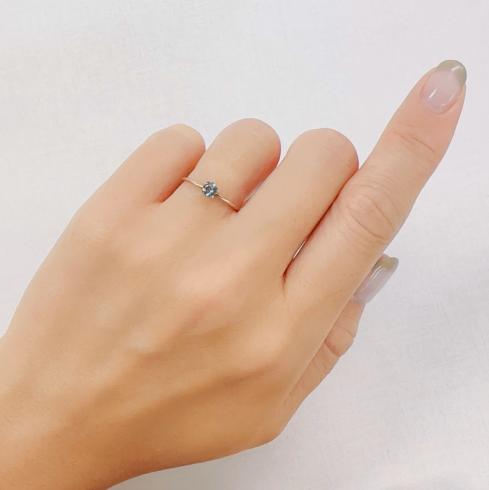 アレキサンドライト(宝石名アレキサンドライト)ブラジル産 0.18ct 識別済[230823177]3.6x3.6mm前後