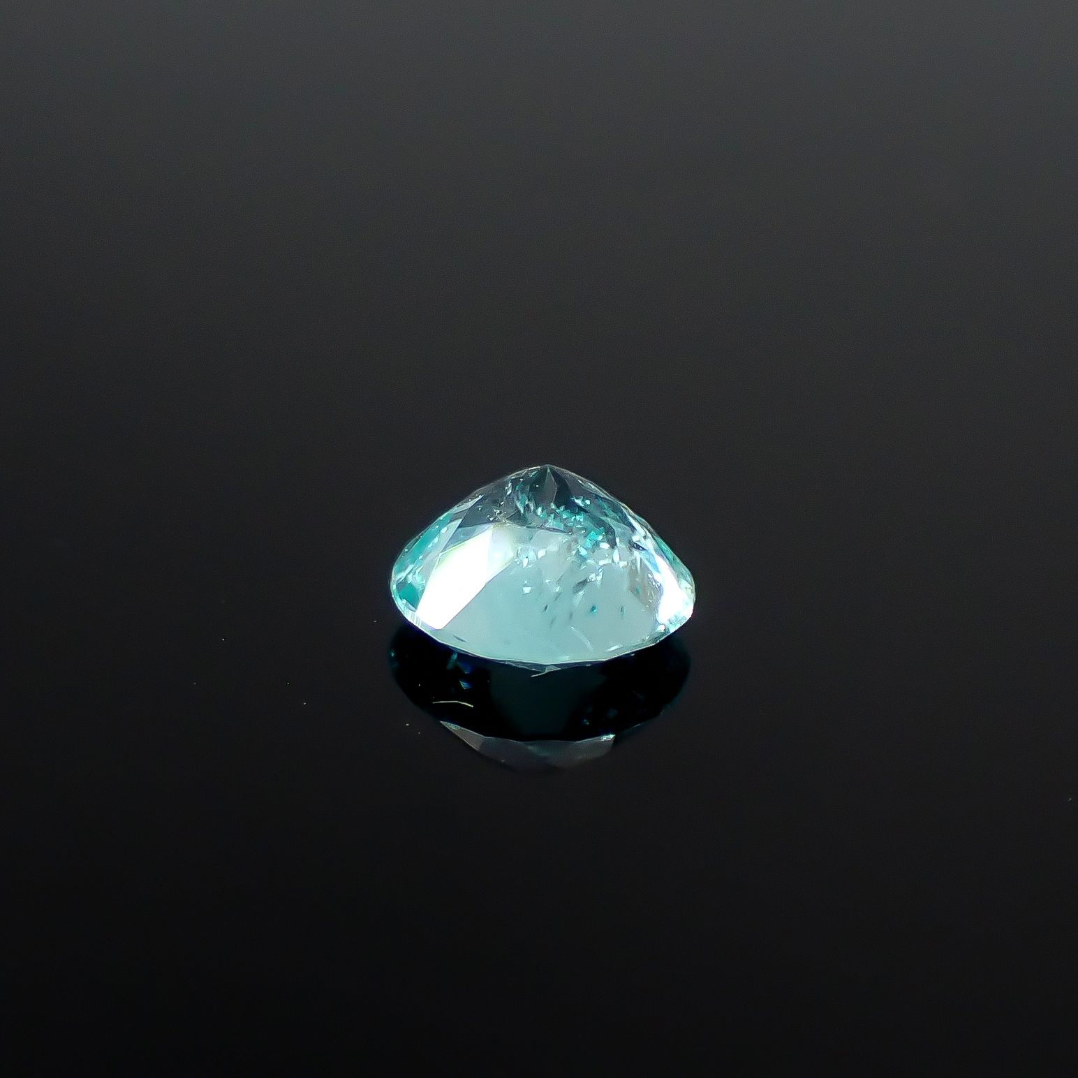 パライバトルマリン ブラジル産 0.35ct [250931076]4.7x4.7mm前後