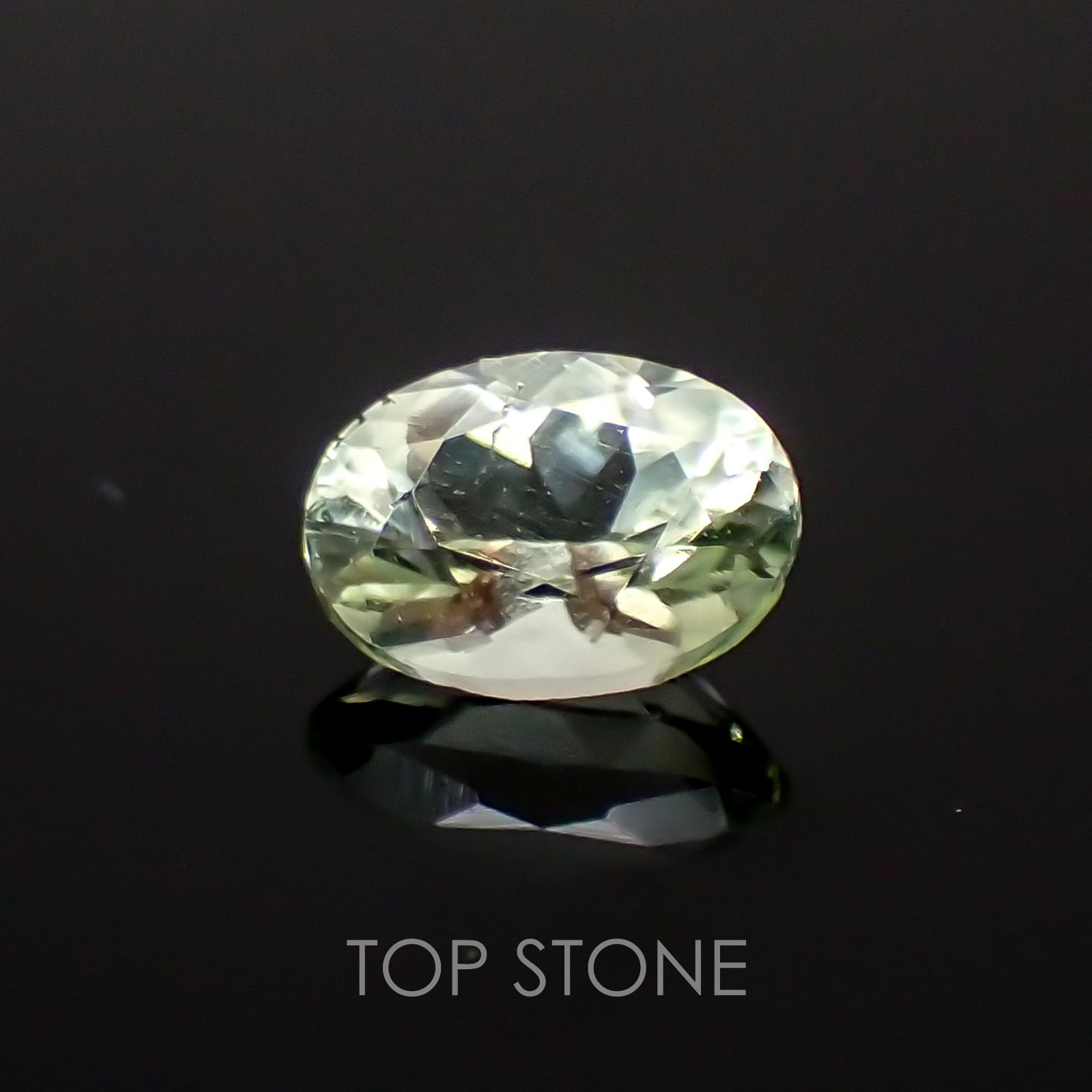 ライム ヘルデライト ブラジル産 ルース 0.26ct[20129053]4.7×3.2mm前後